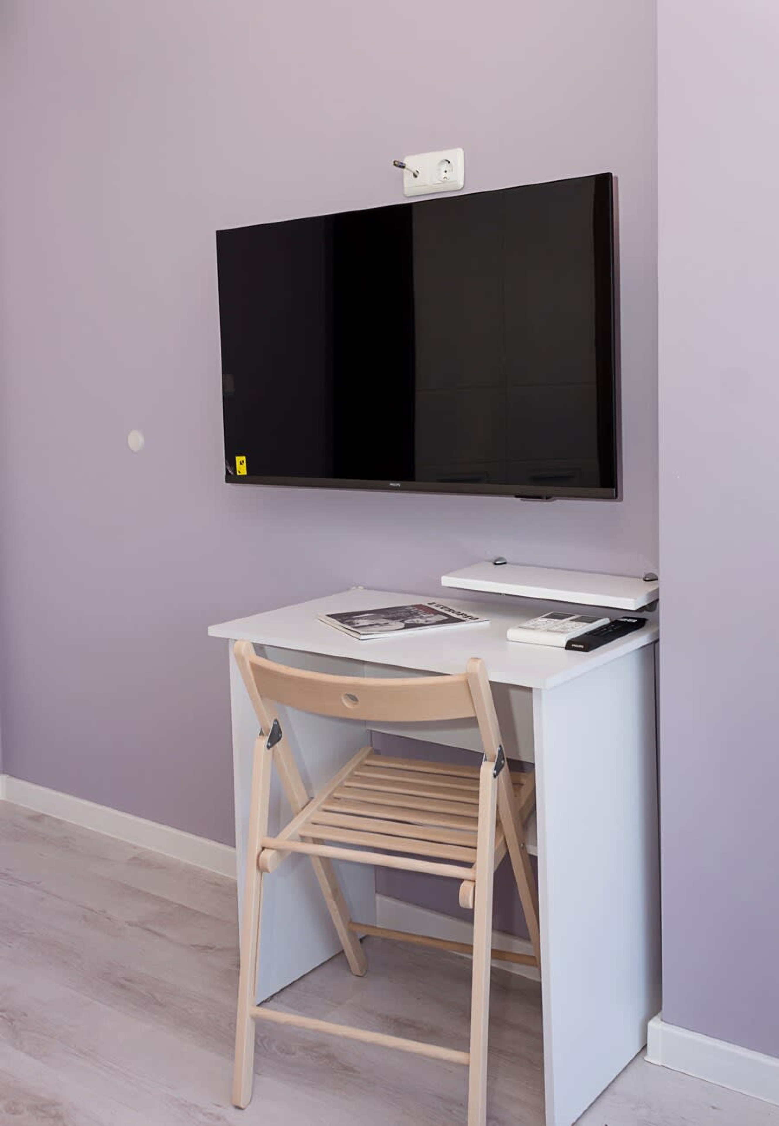 Scoutaround White Logo