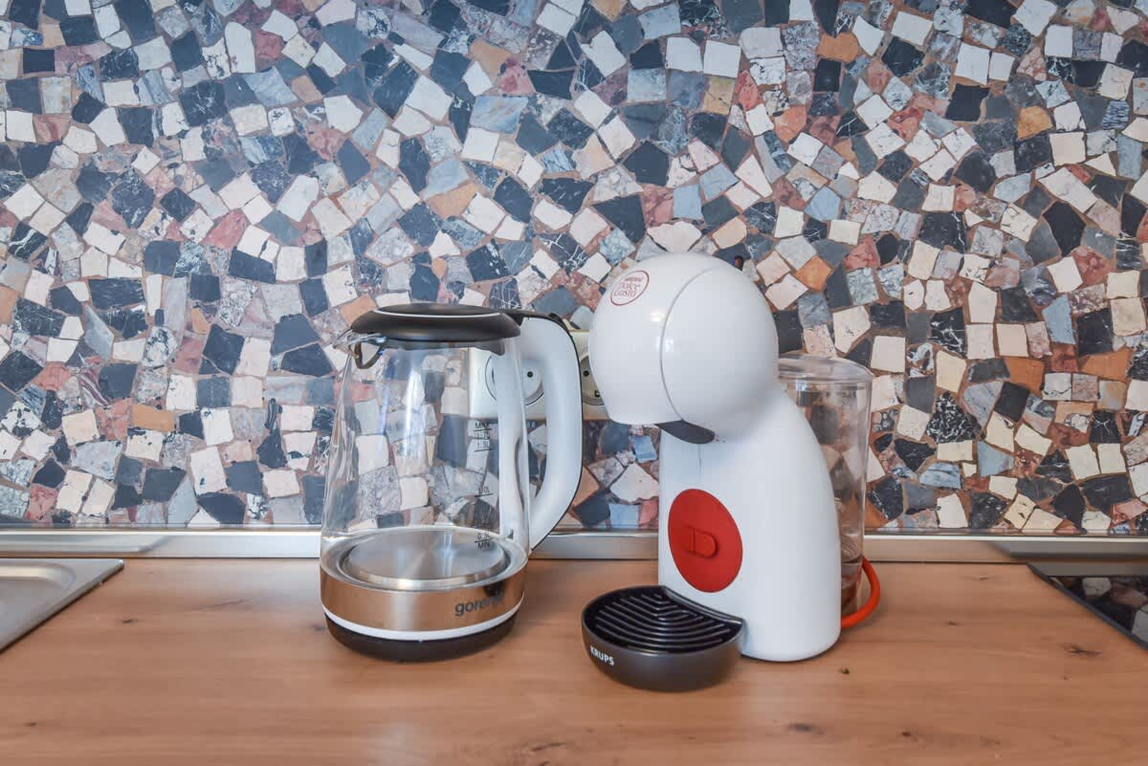 Scoutaround White Logo