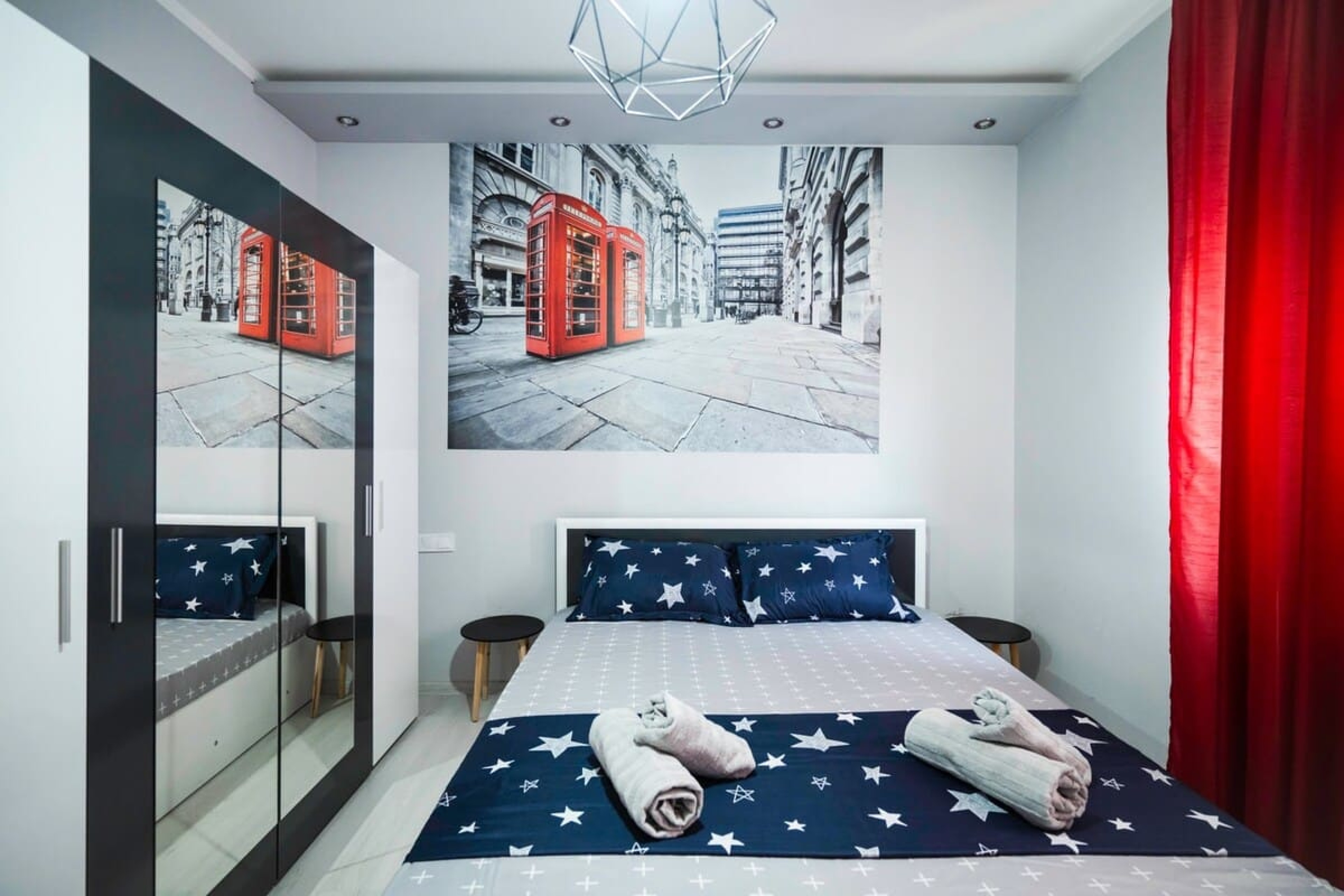 Scoutaround White Logo