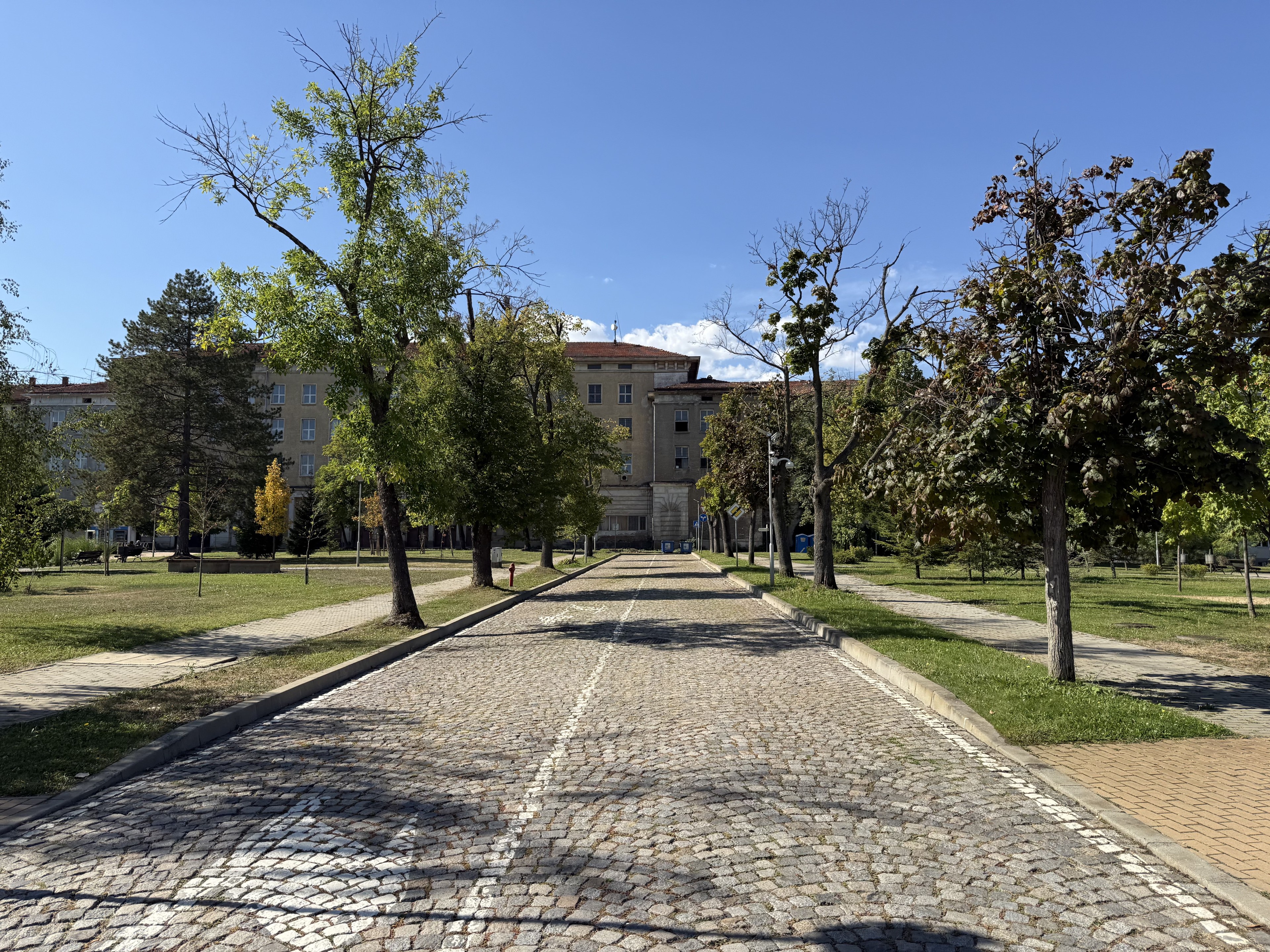 Scoutaround White Logo