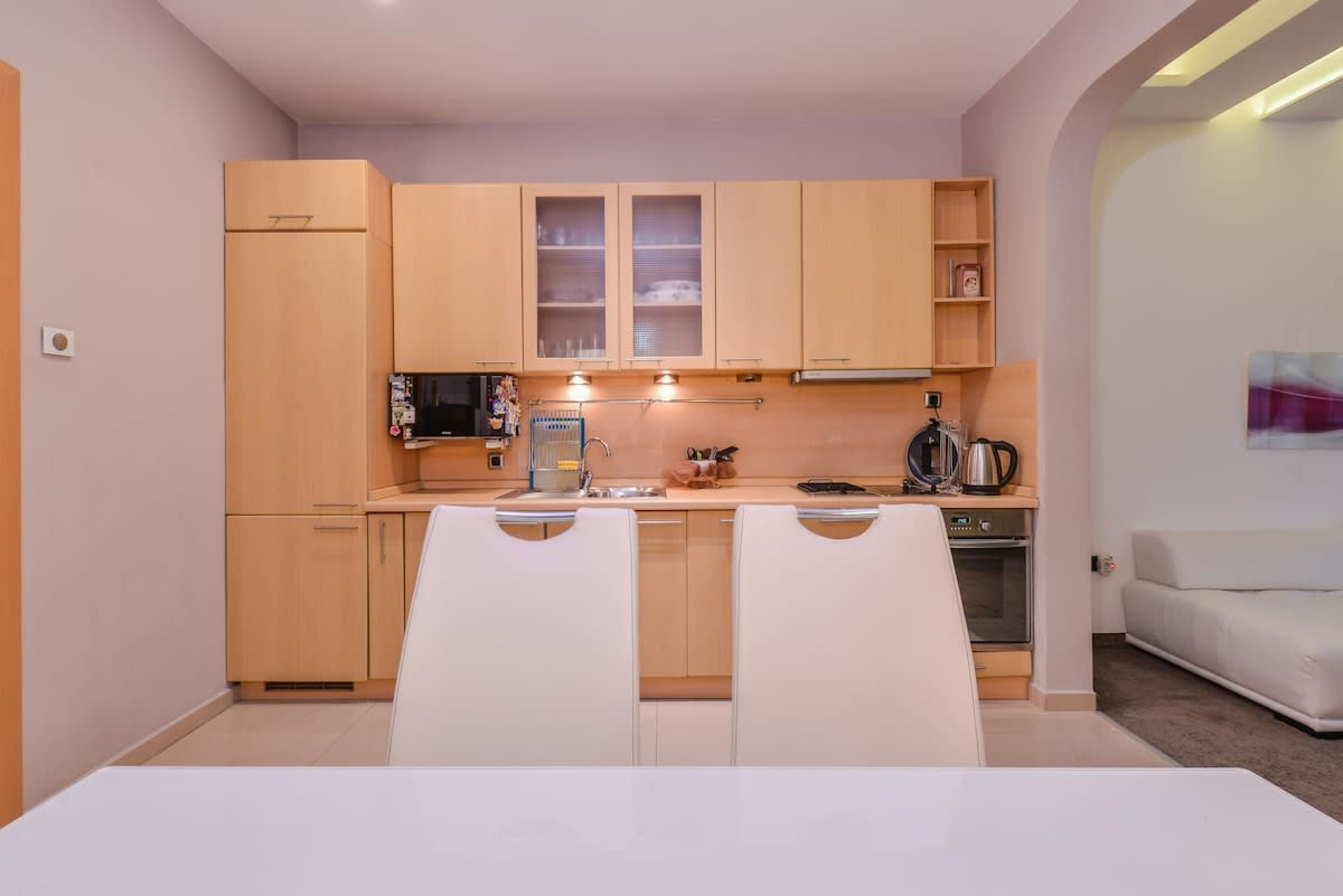 Extravaganzzo - Super Central One Bedroom Modern - Photo 14