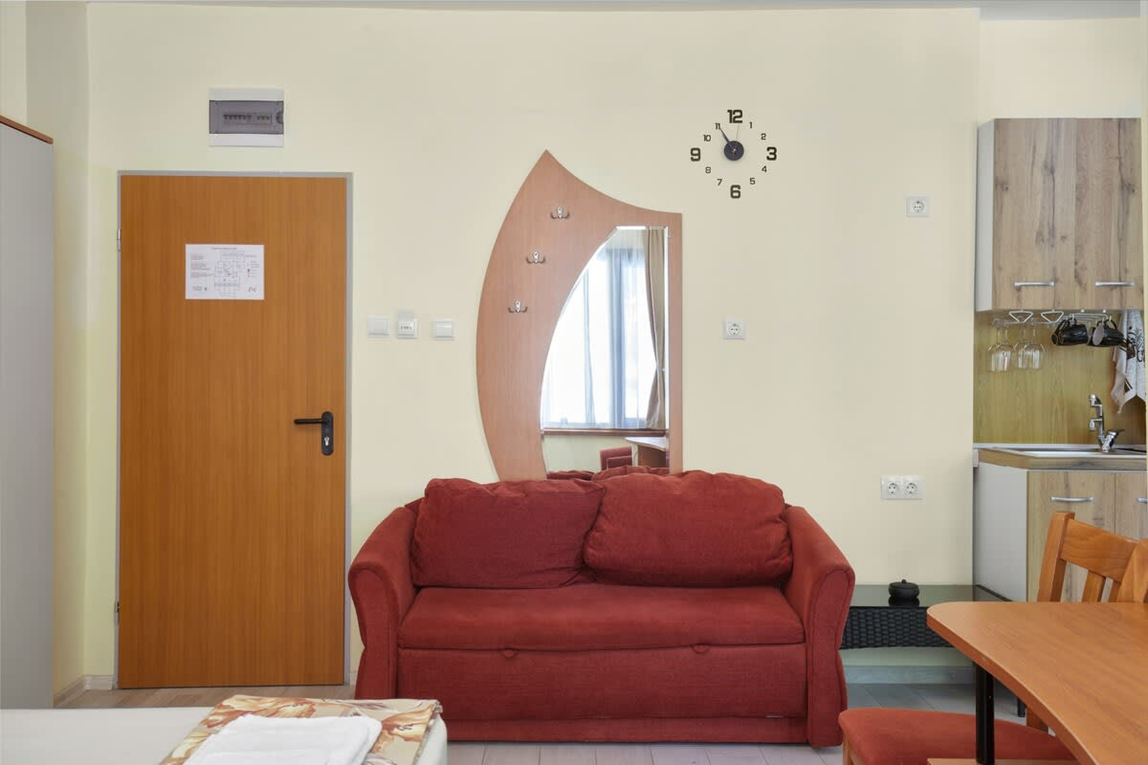 Scoutaround White Logo