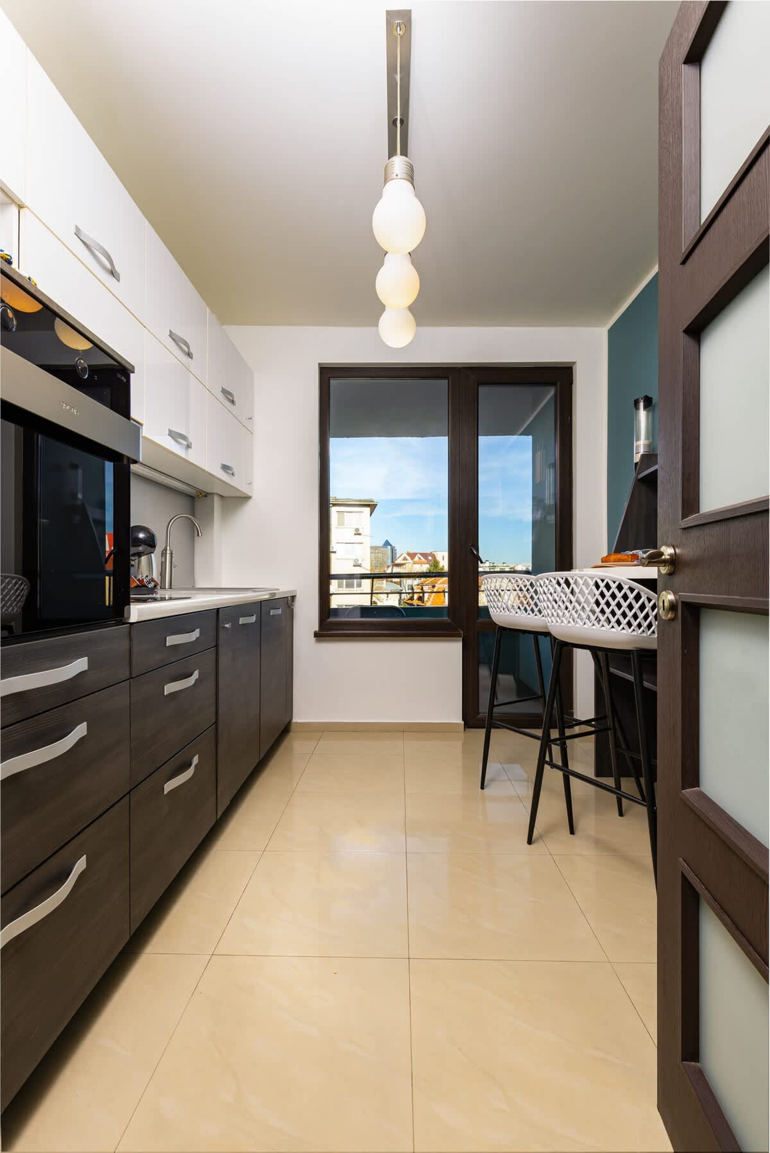 Scoutaround White Logo