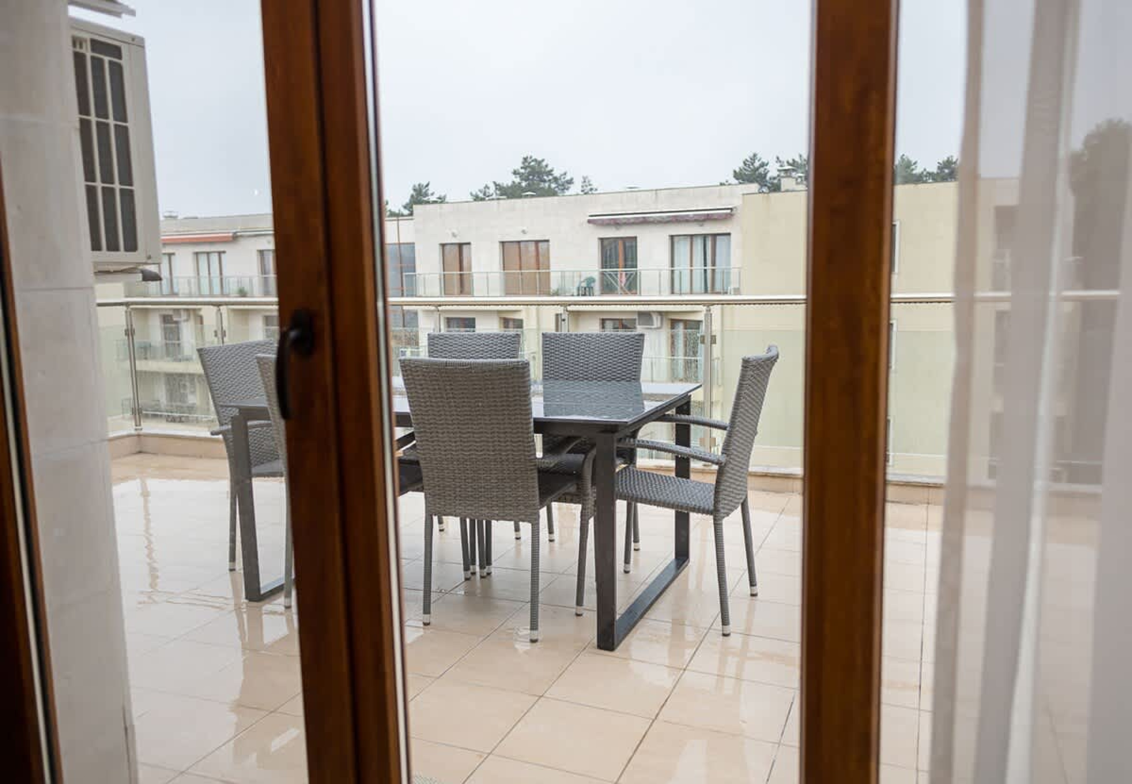 Scoutaround White Logo