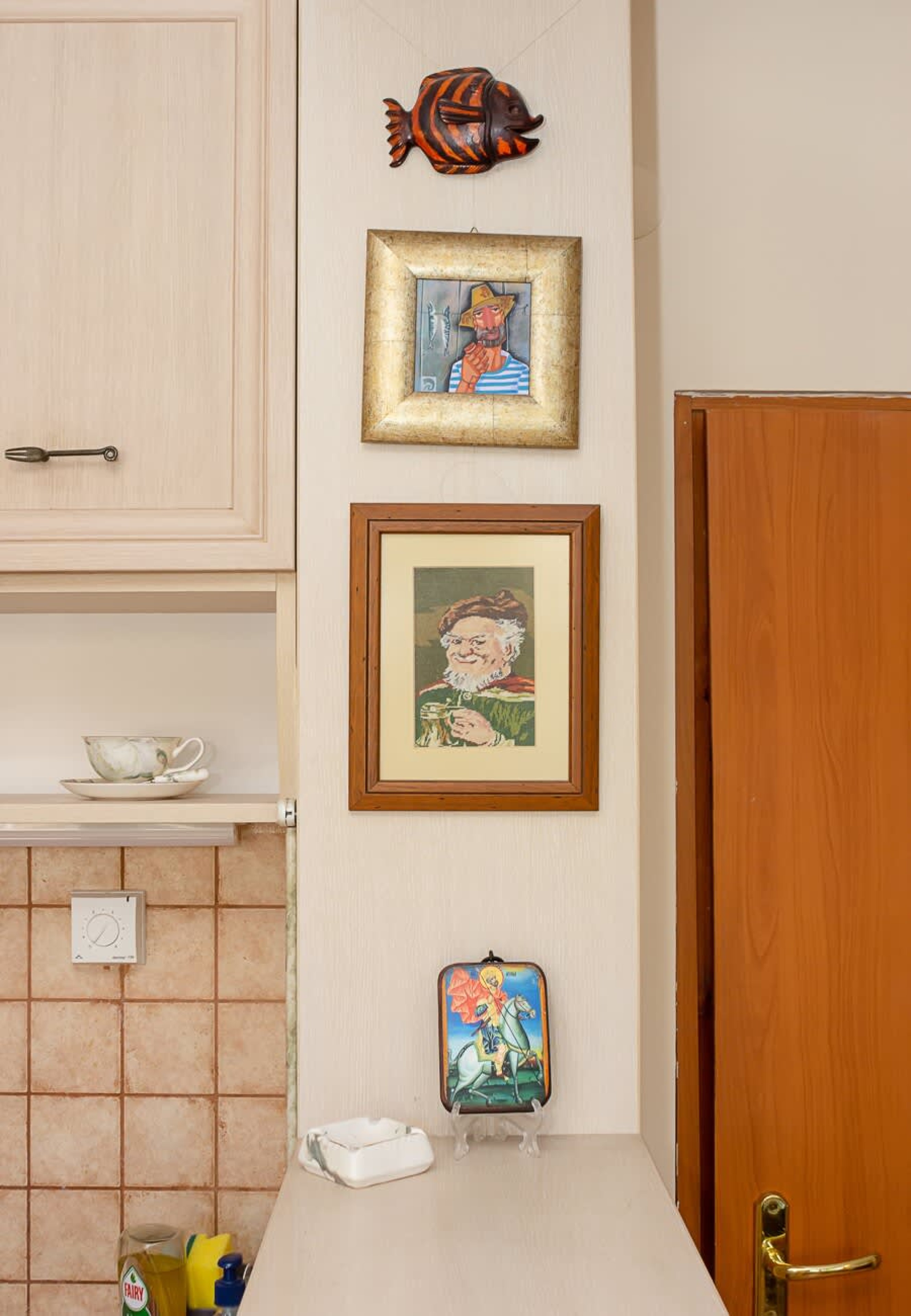 Scoutaround White Logo