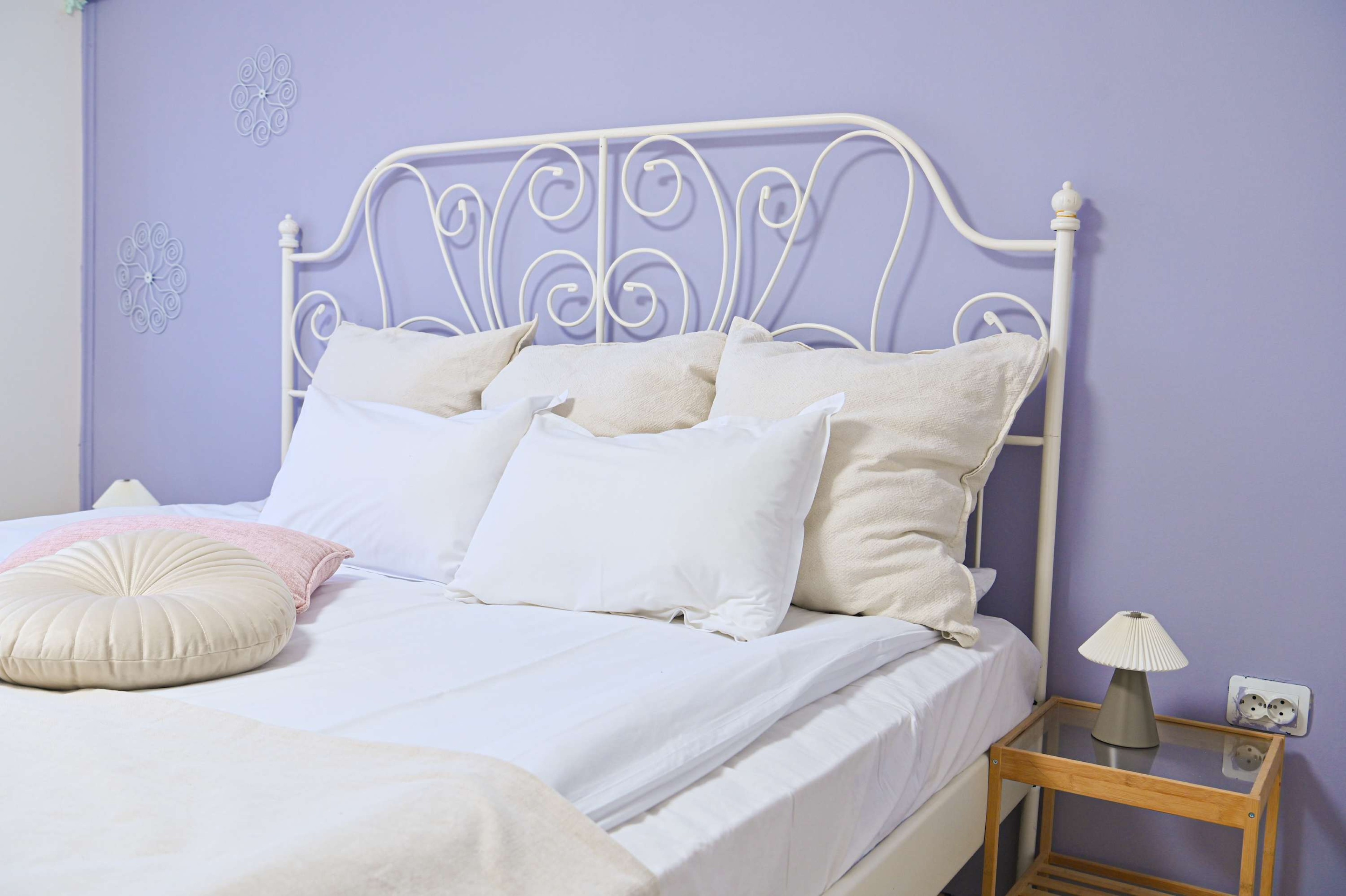 Scoutaround White Logo