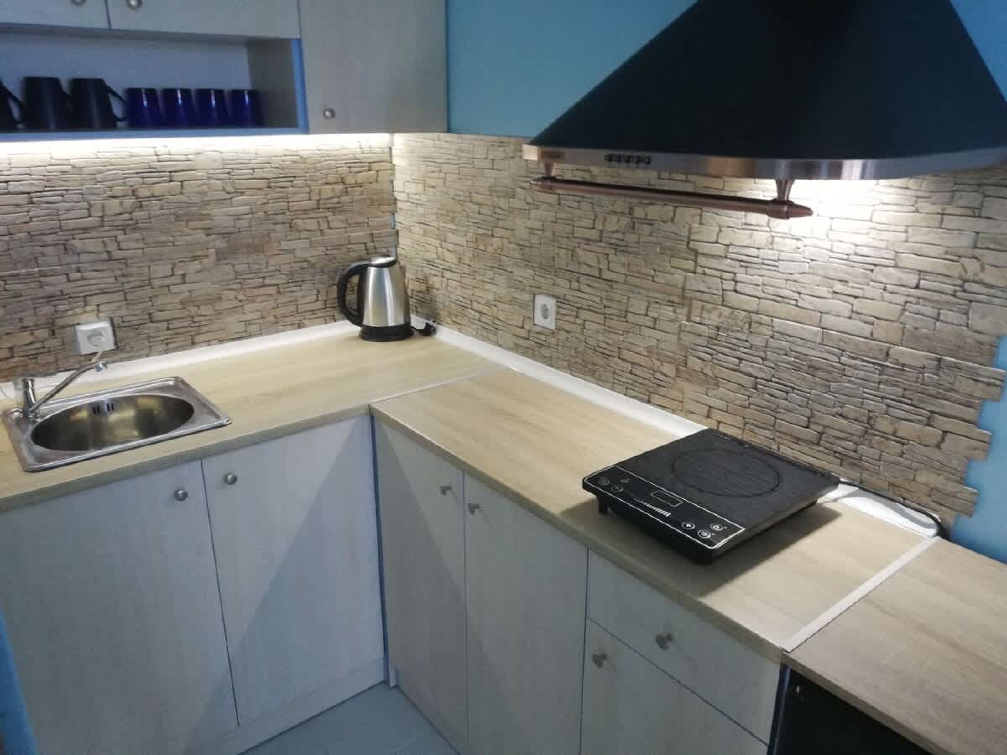 The Blue Studio  In a complex next to the beach - Photo 7