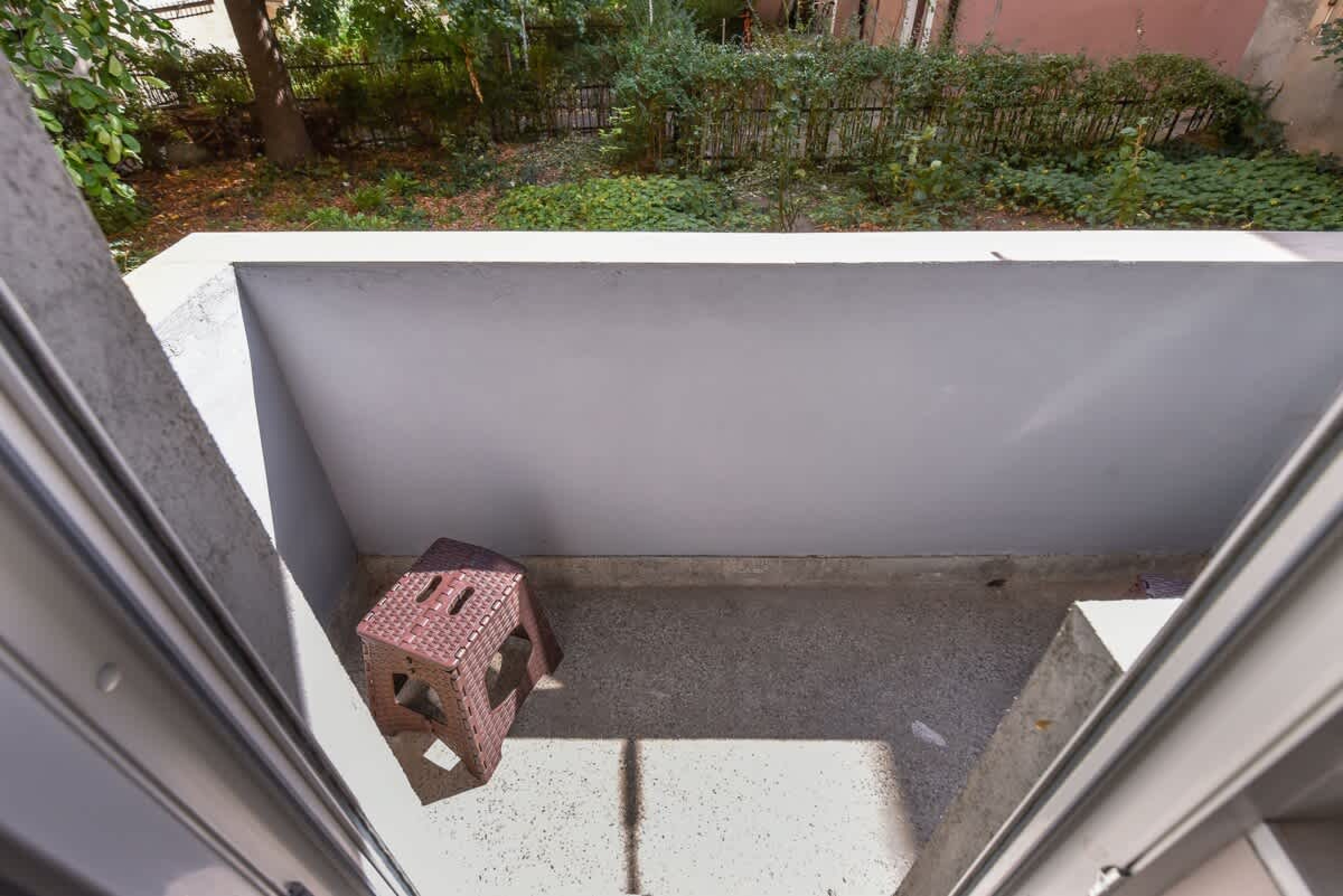 Scoutaround White Logo