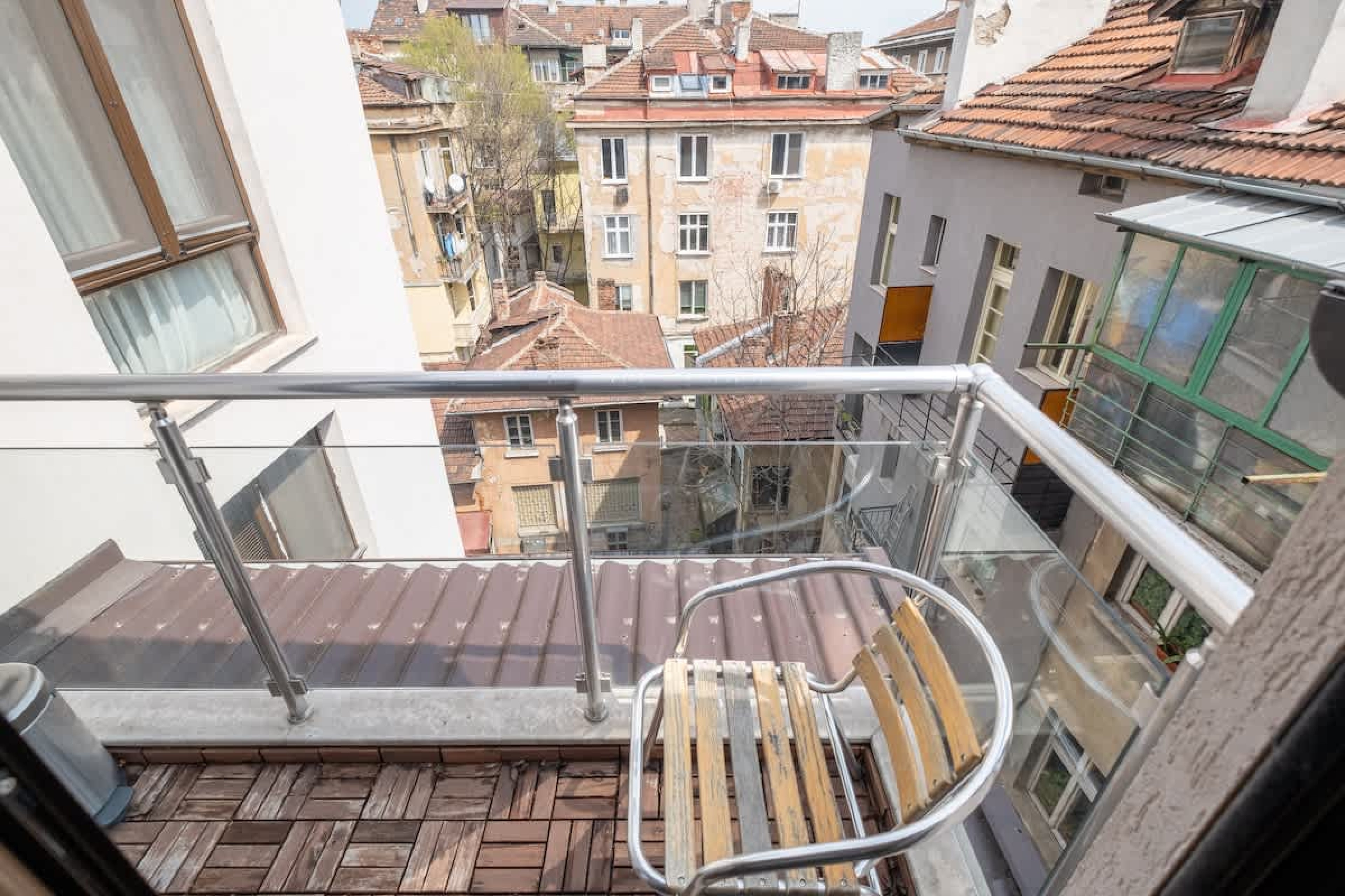 Scoutaround White Logo