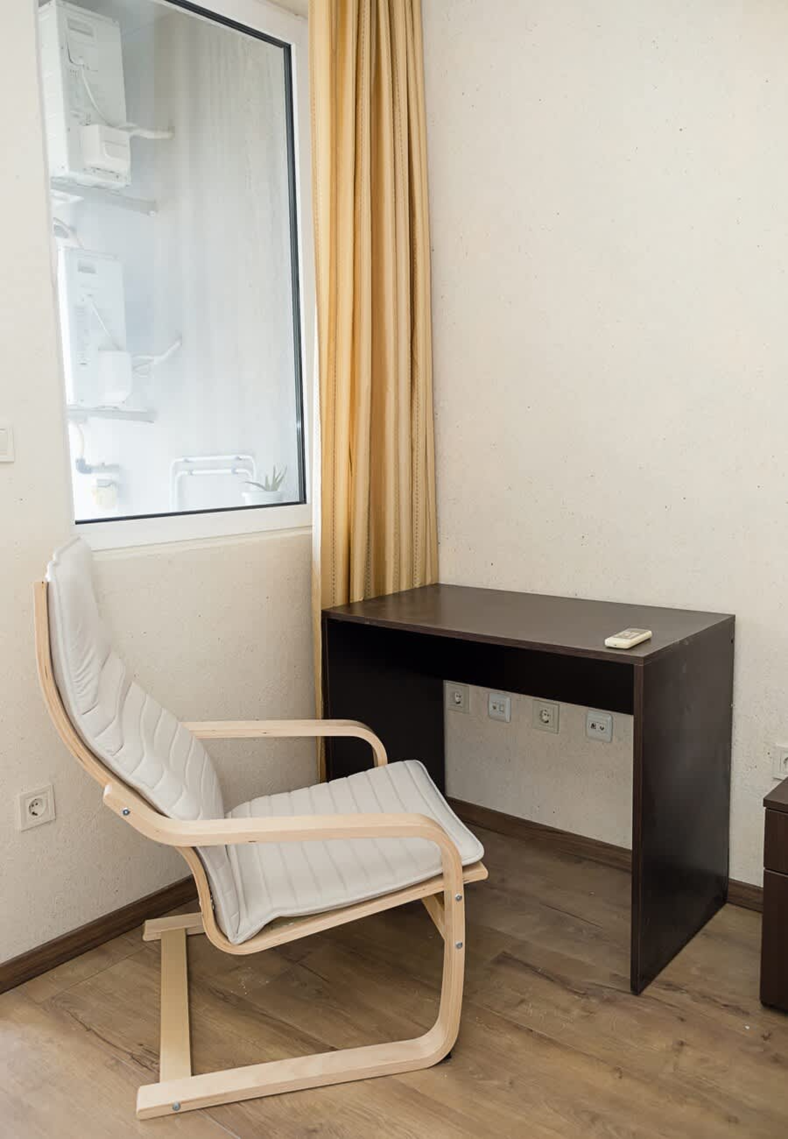 Scoutaround White Logo