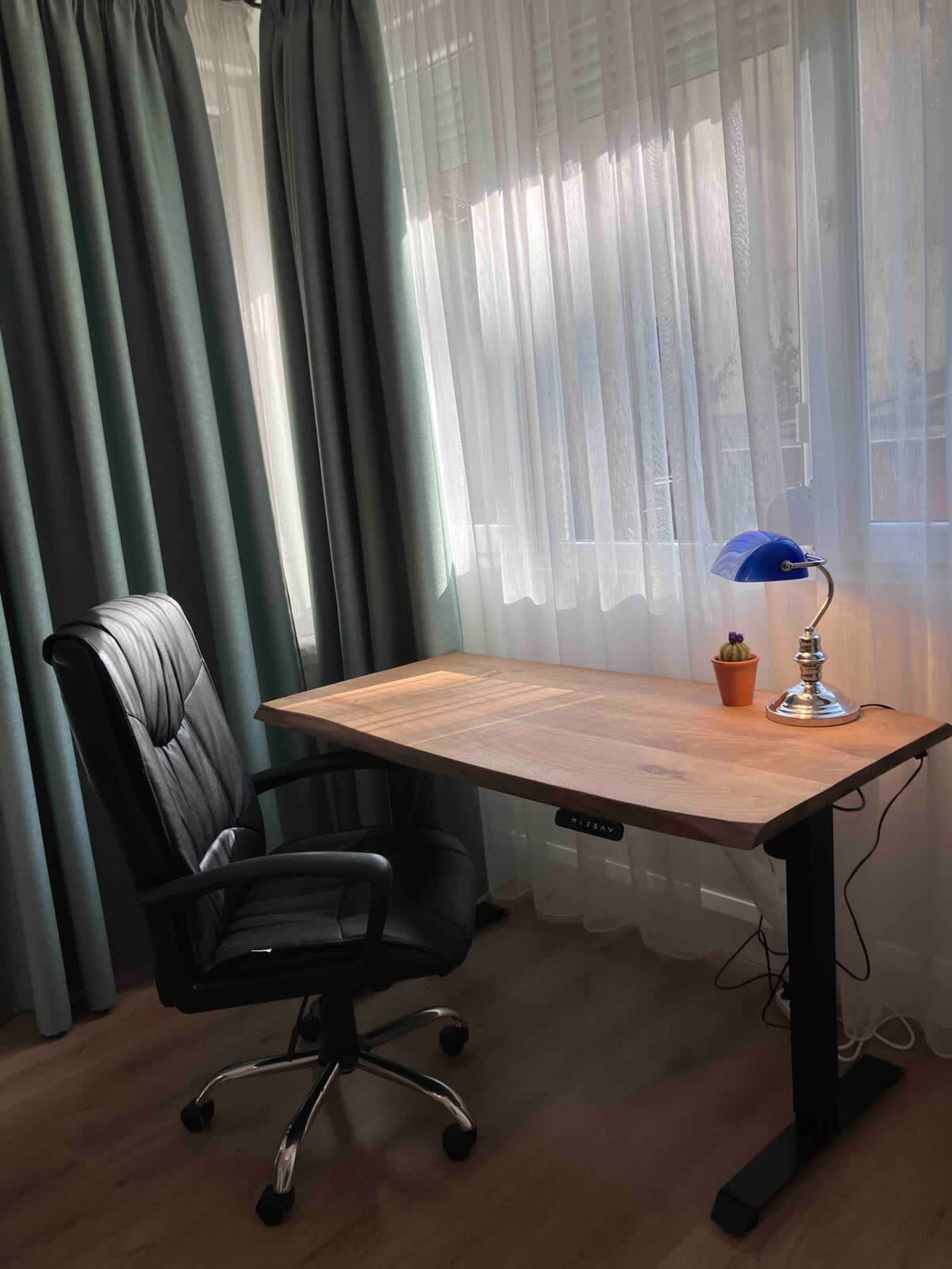 Scoutaround White Logo