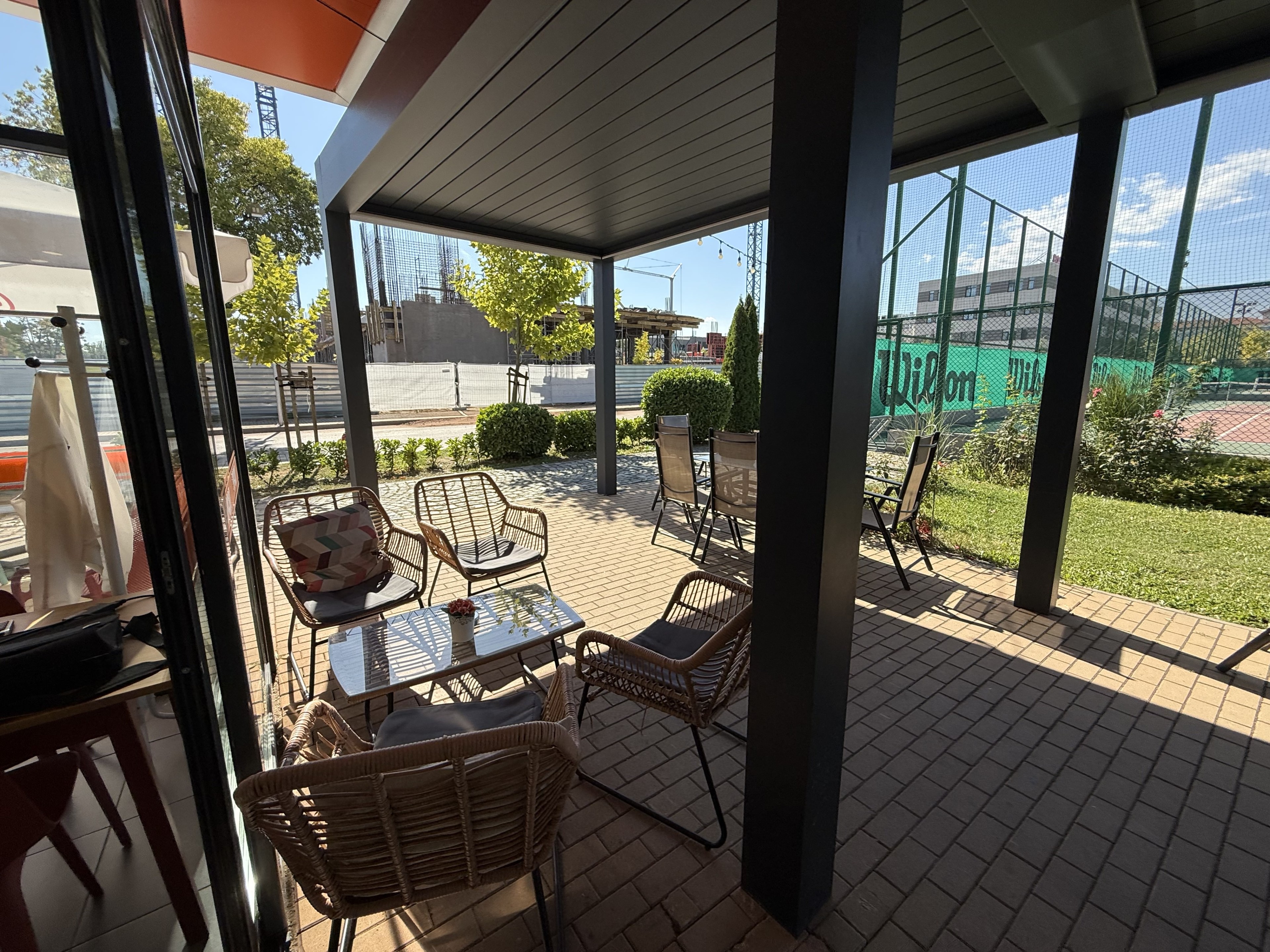 Scoutaround White Logo