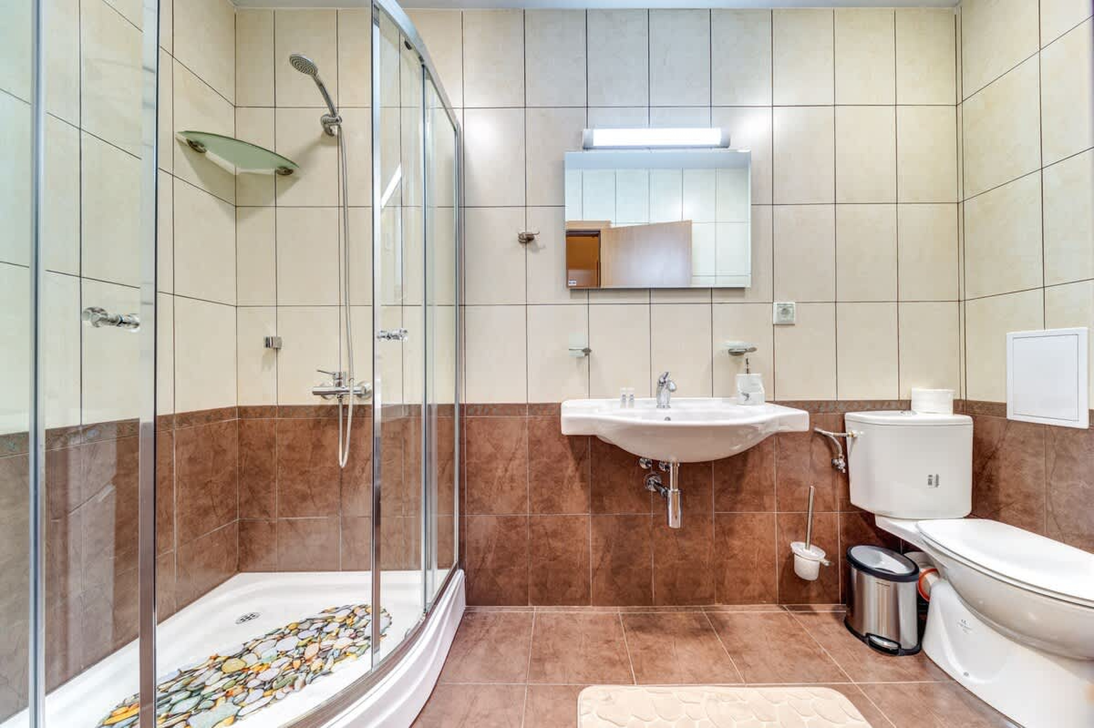 Scoutaround White Logo