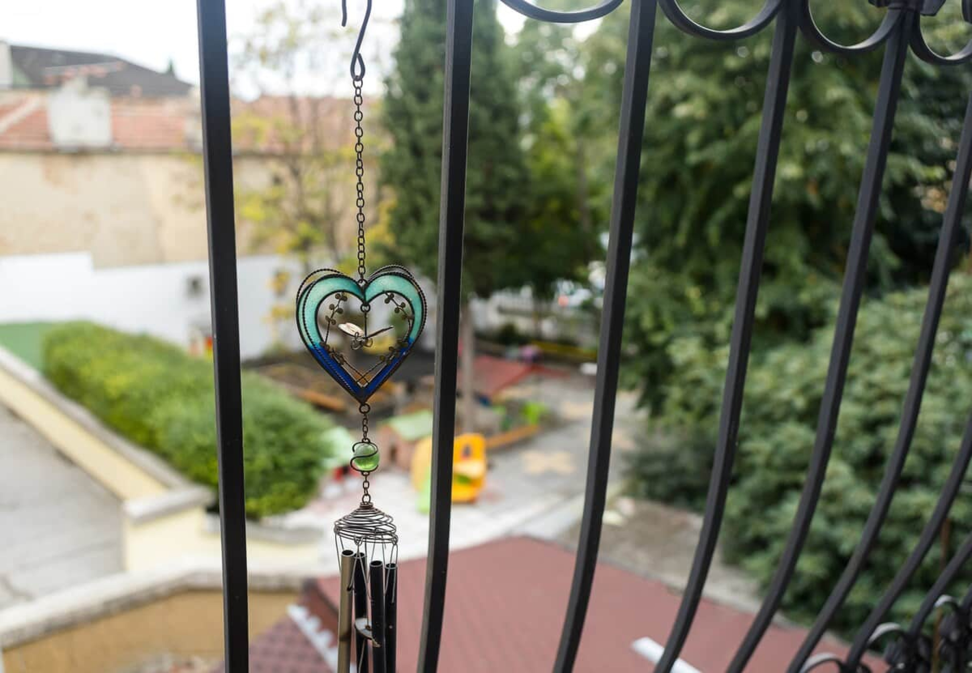 Scoutaround White Logo