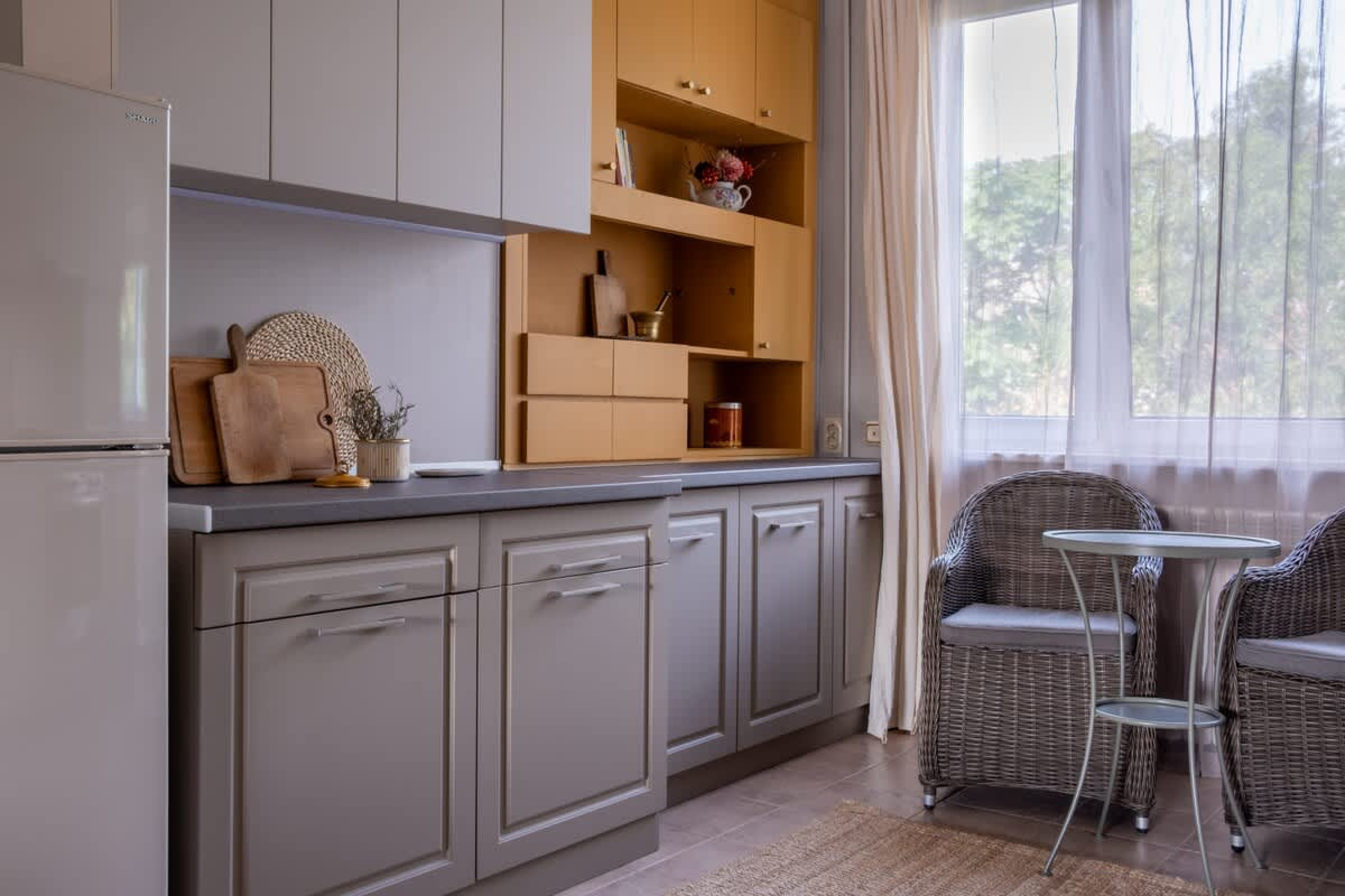 Scoutaround White Logo