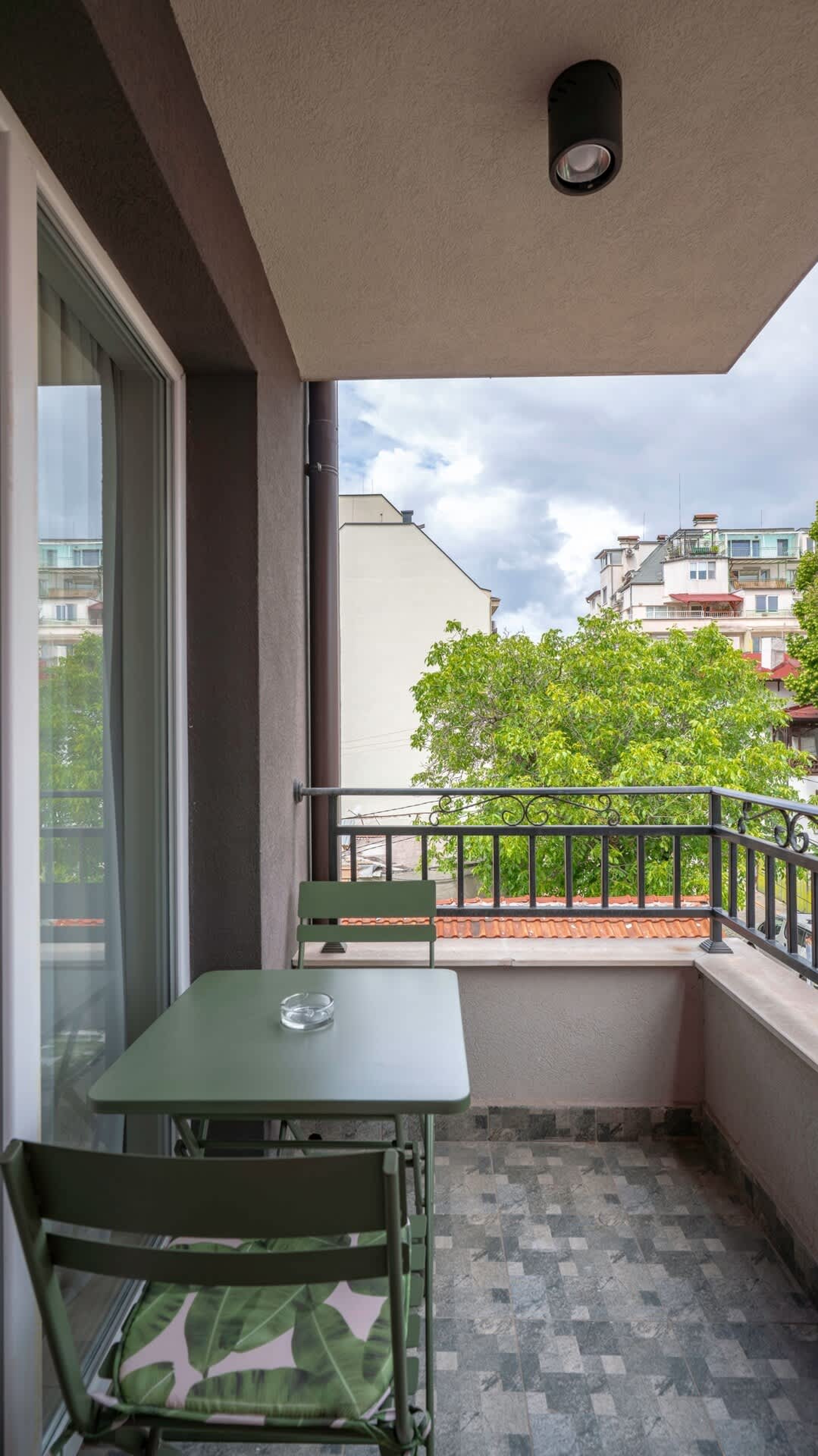 Invisible Melody - Cozy home in Sofia with Parking - Photo 17