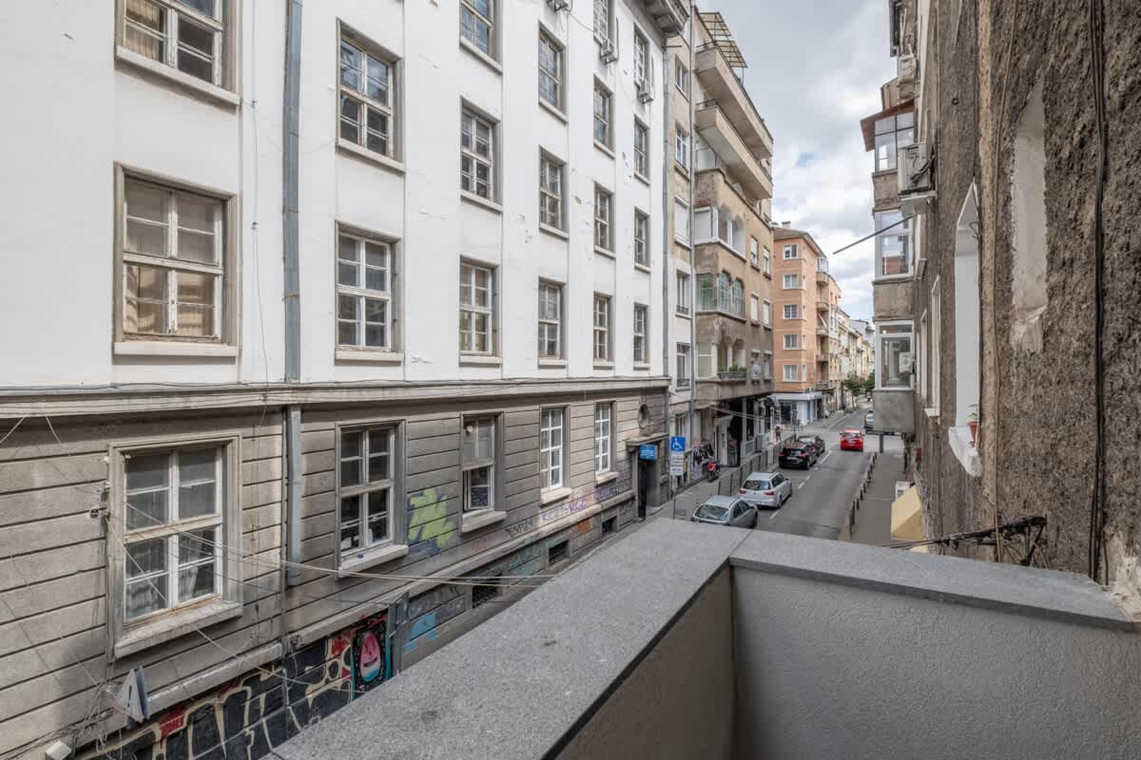 Scoutaround White Logo