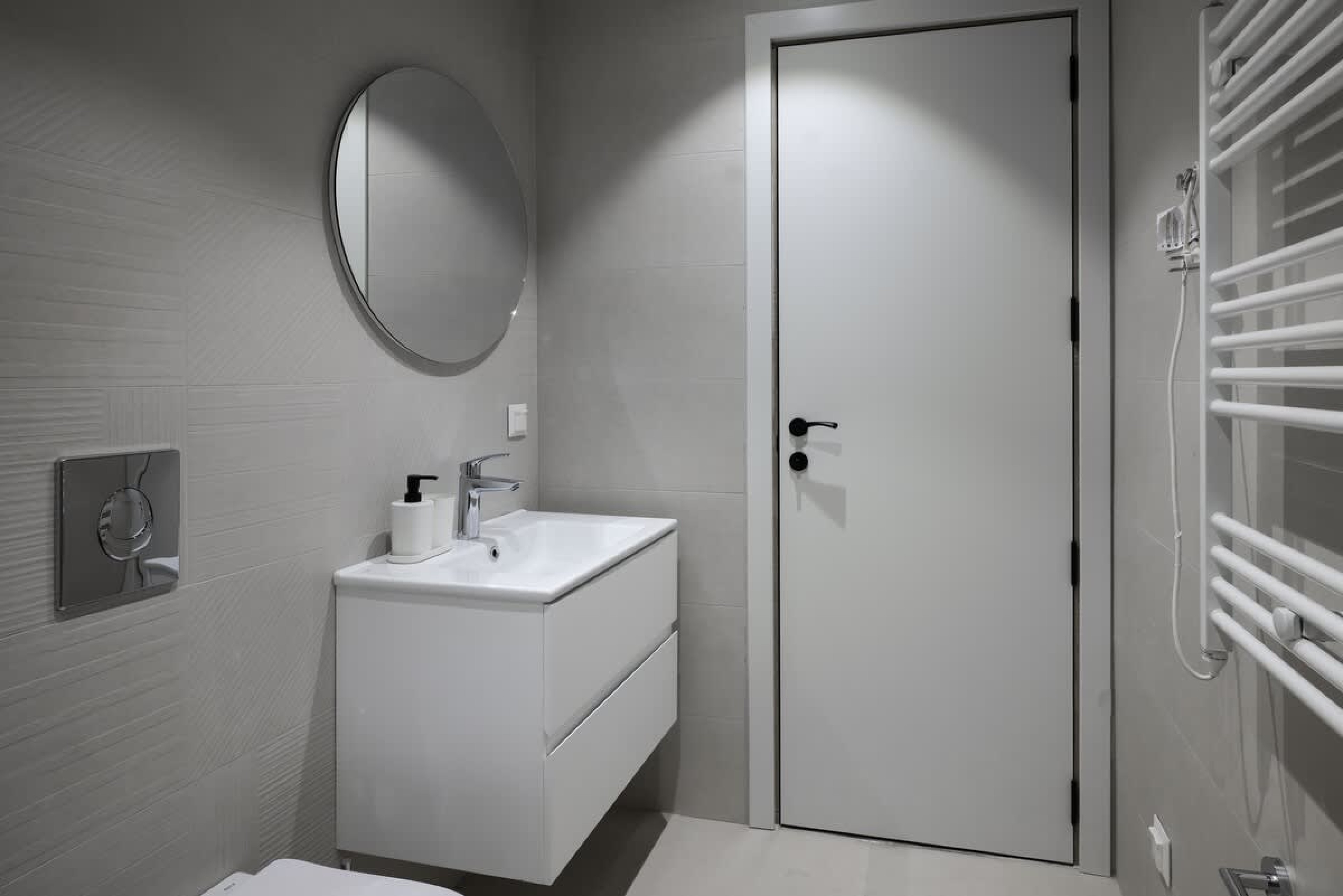 Scoutaround White Logo