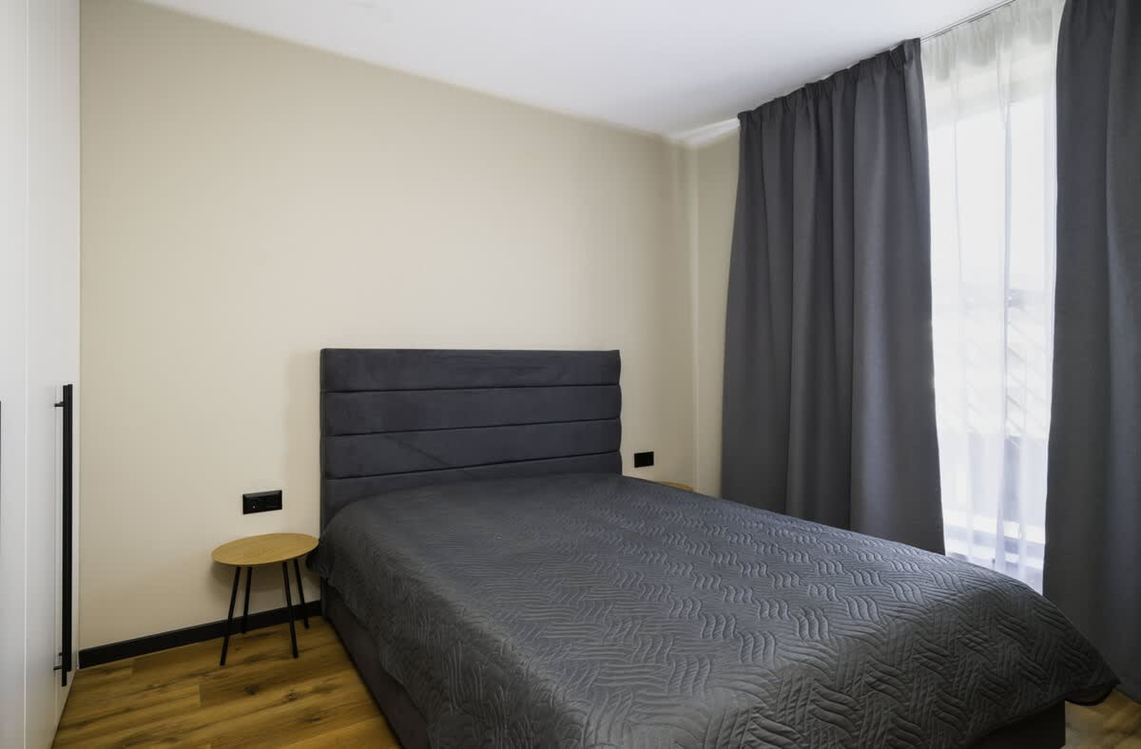 Scoutaround White Logo