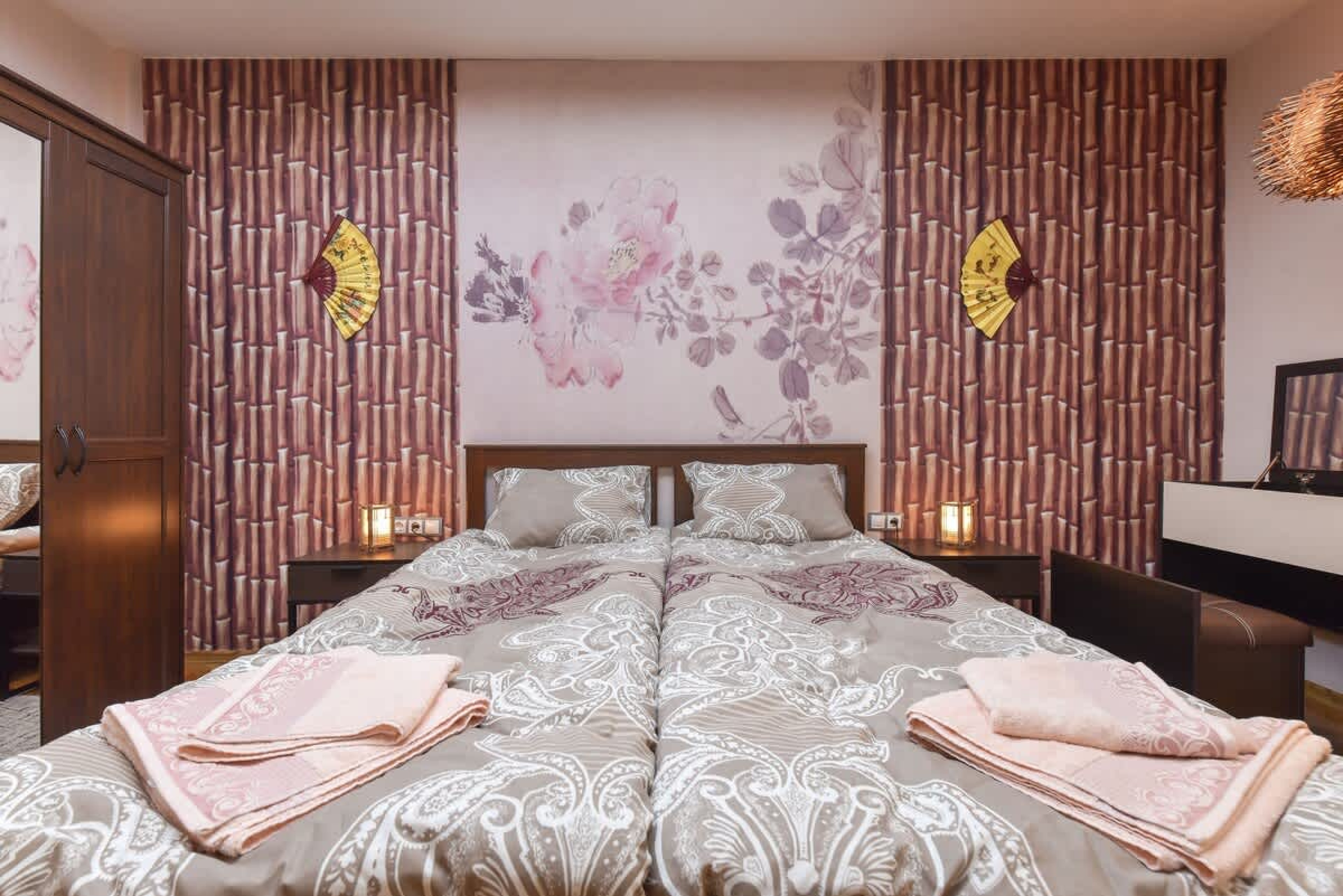 Scoutaround White Logo