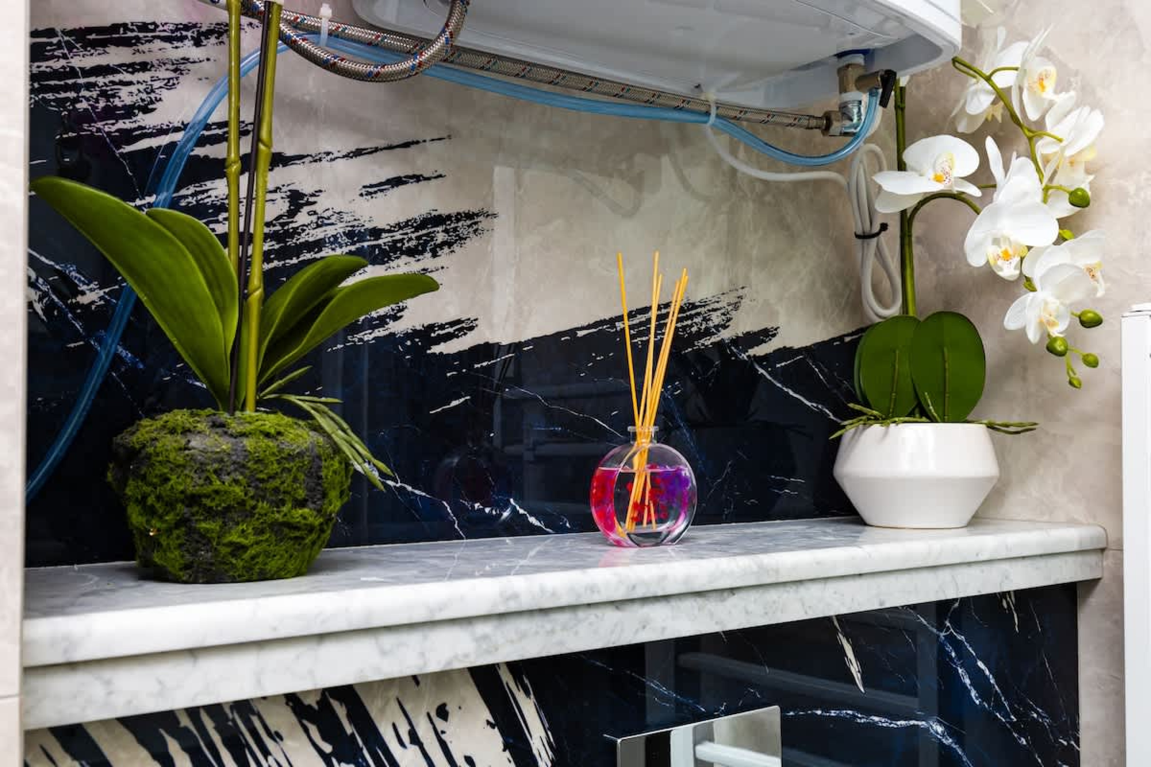 Scoutaround White Logo