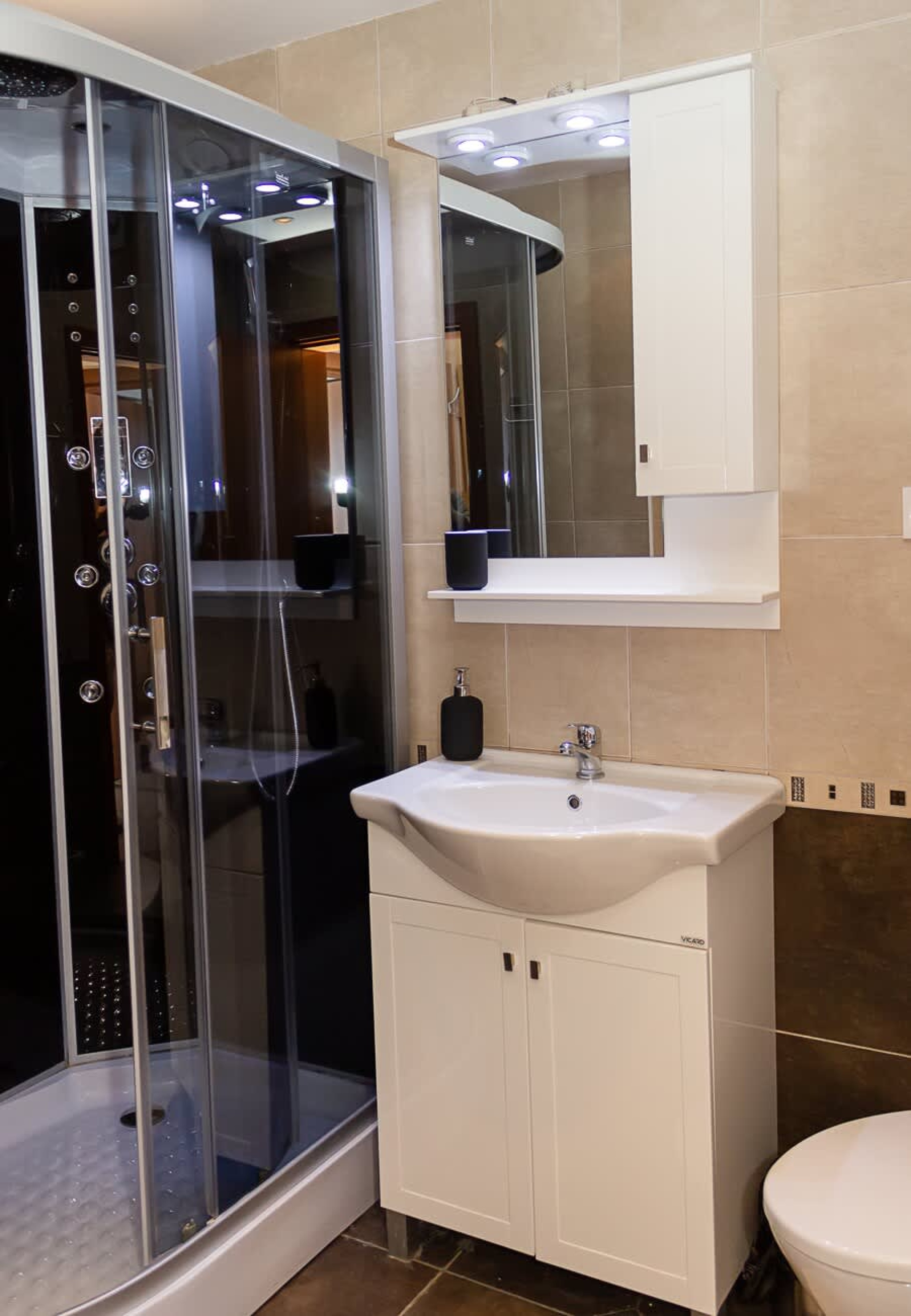 Scoutaround White Logo