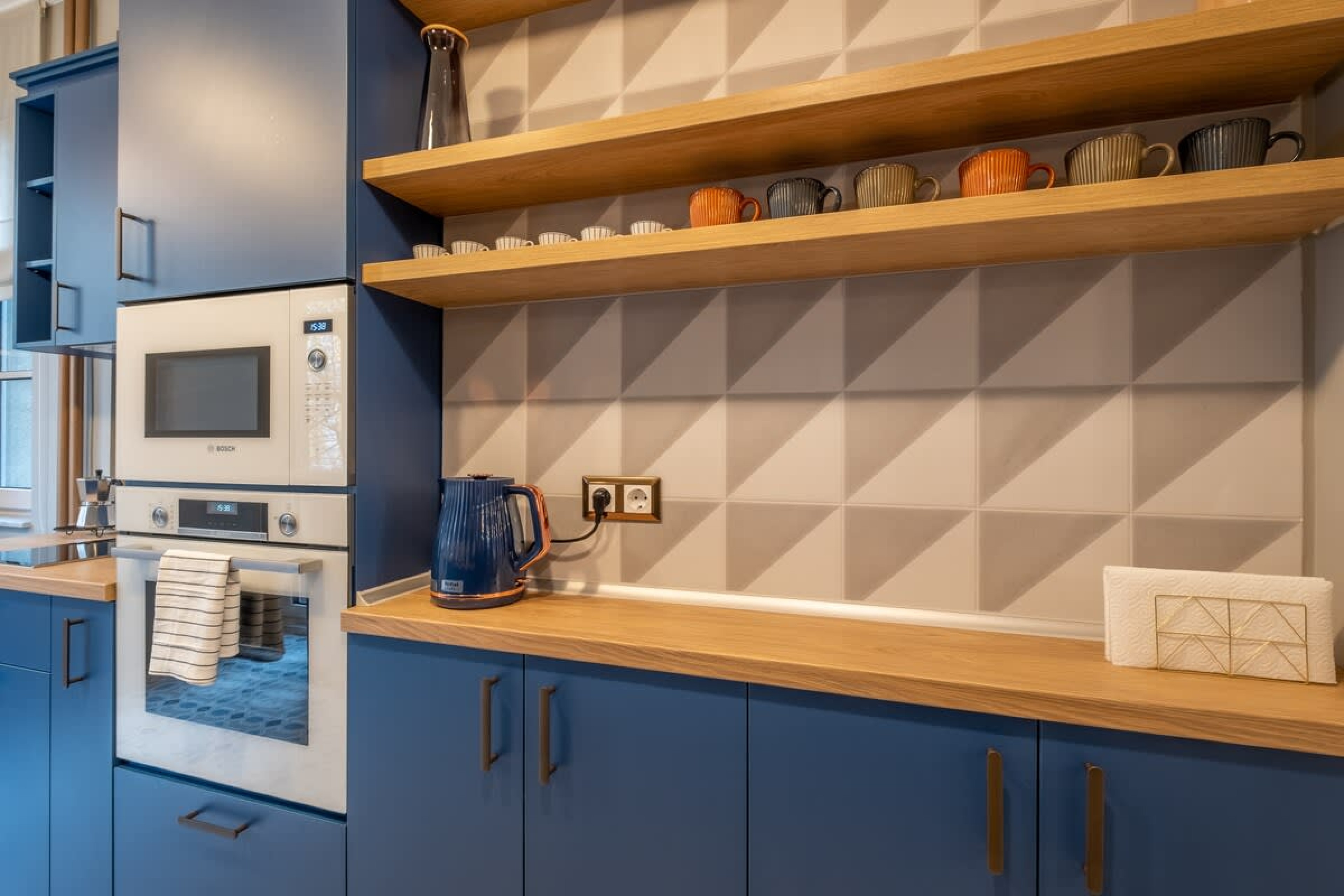 Scoutaround White Logo