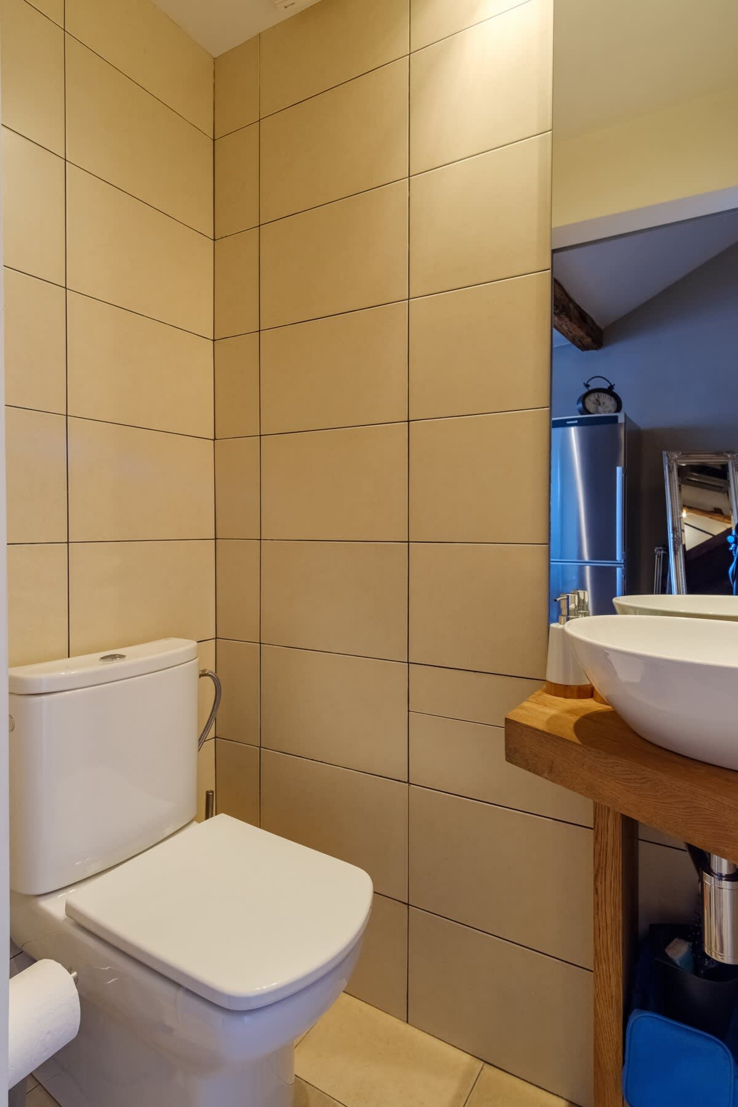 Scoutaround White Logo