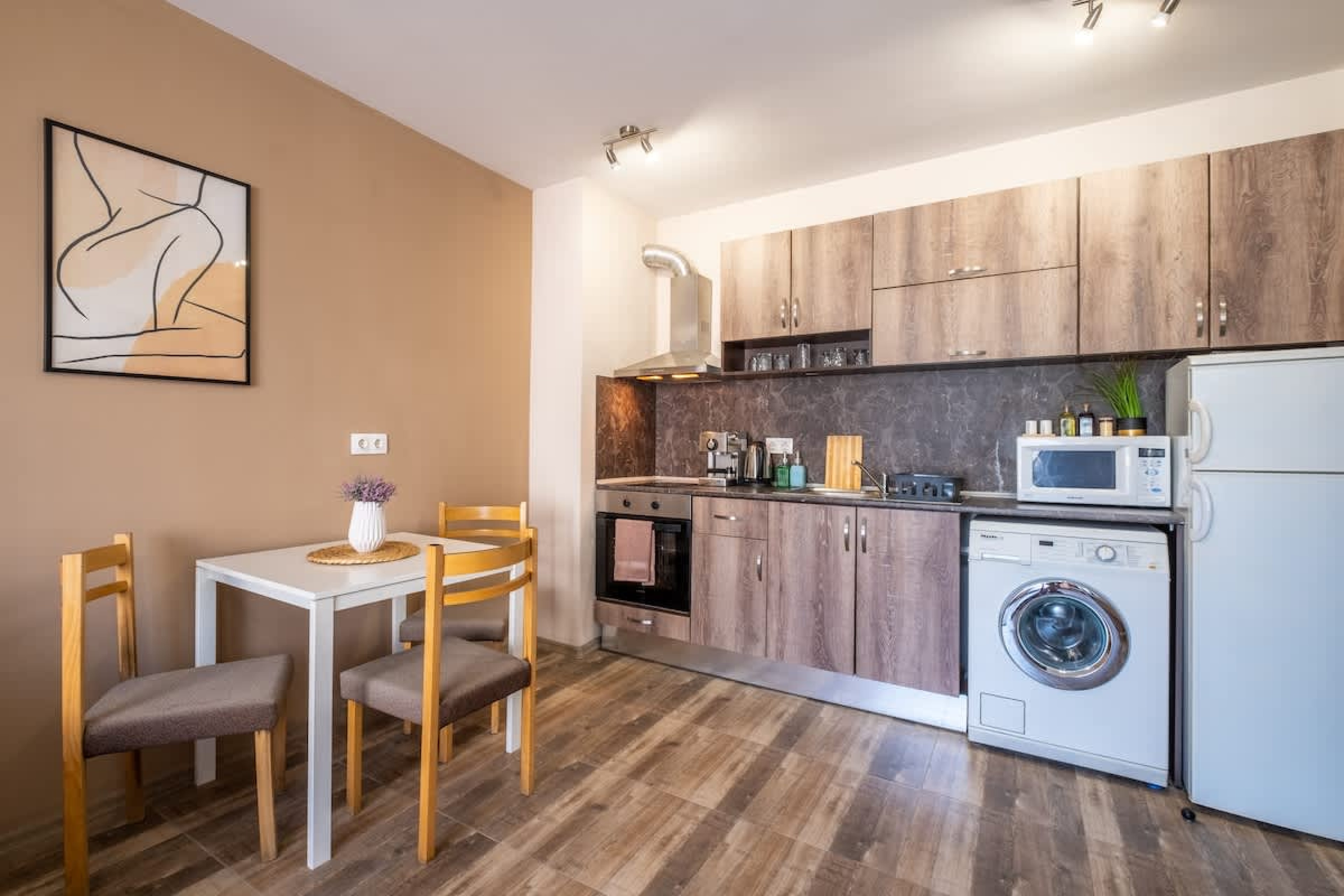 Scoutaround White Logo