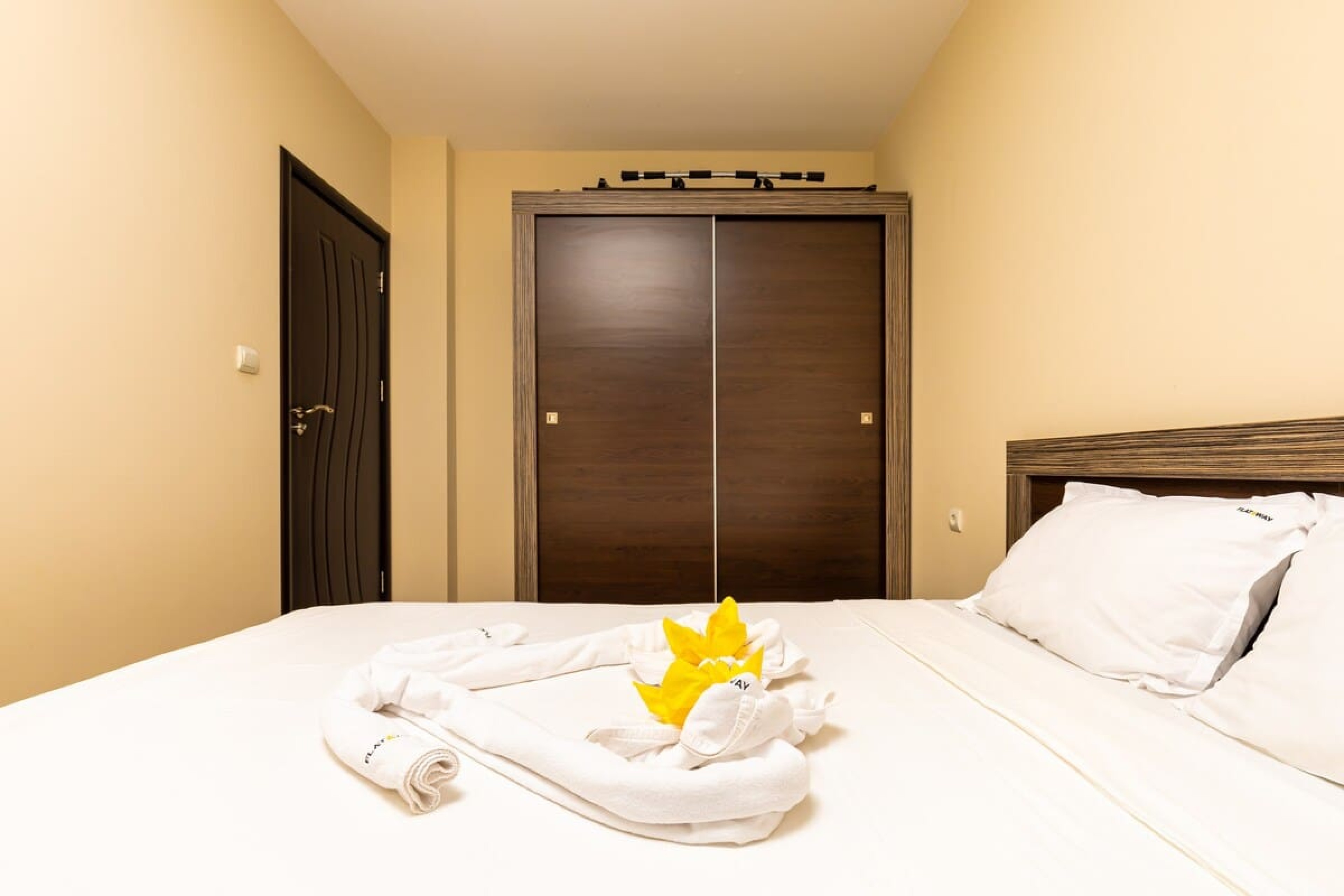 South Plovdiv - 2BD Flat with Balcony - Photo 8