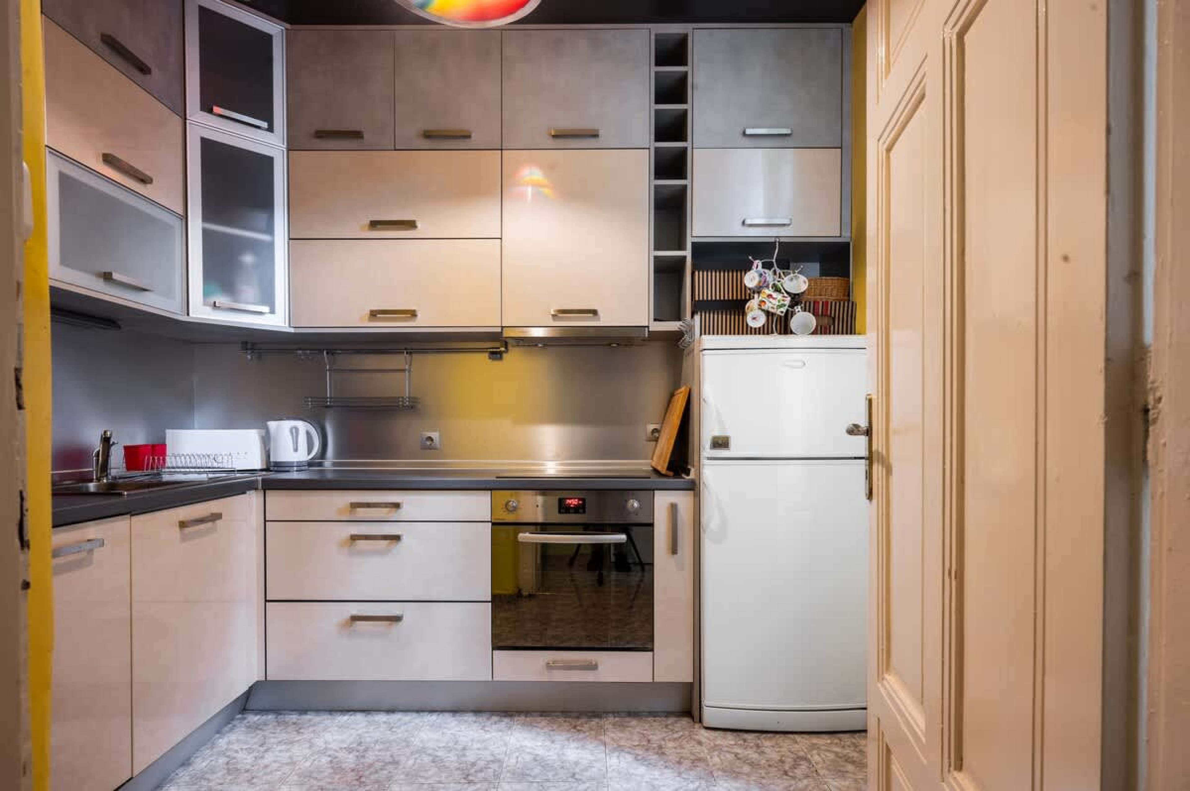 Sofia's Finest: 2BD Flat in the Heart of the City - Photo 17