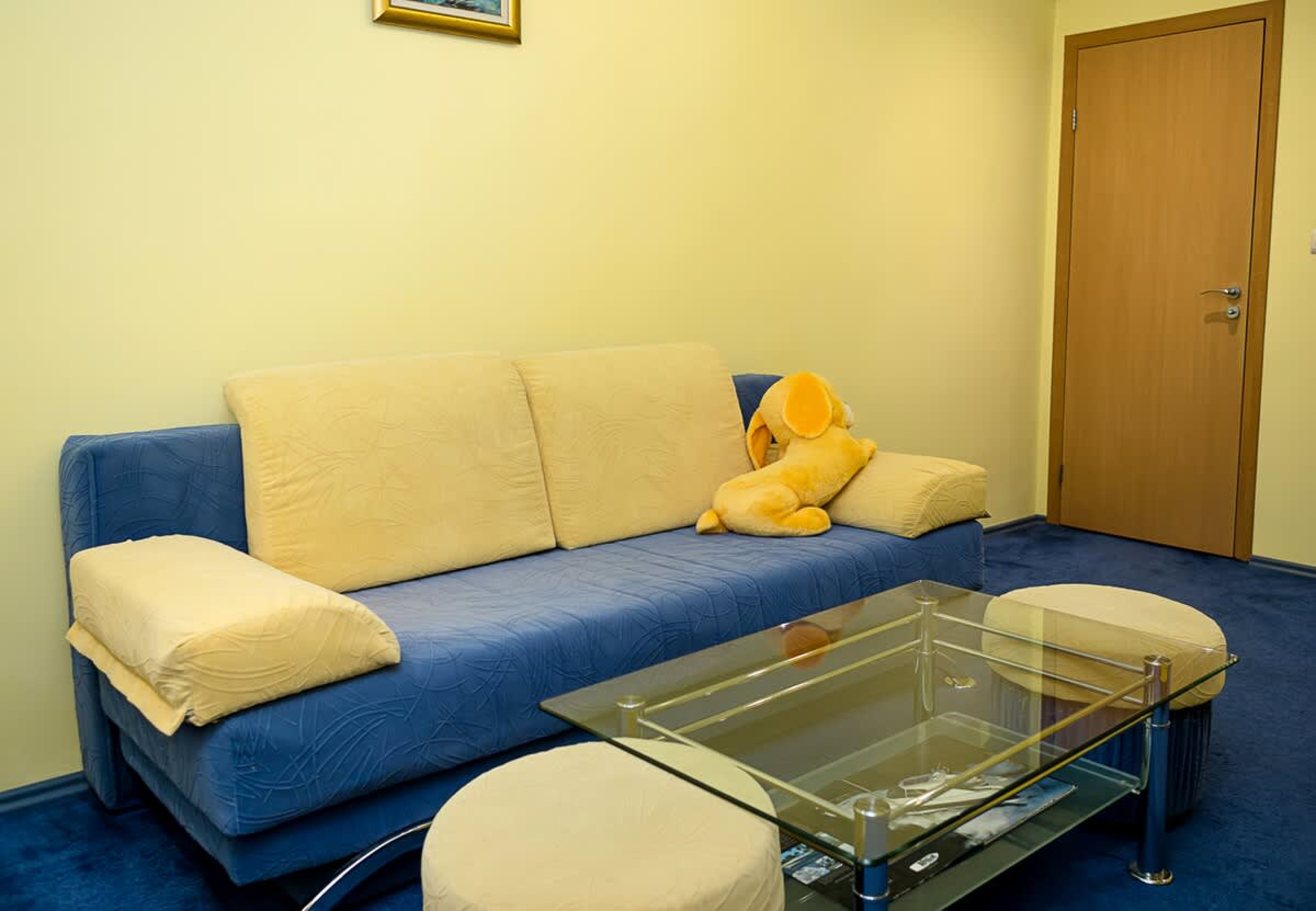 Bright &amp; Spacious 2-Bedroom Flat in Central Varna - Photo 23