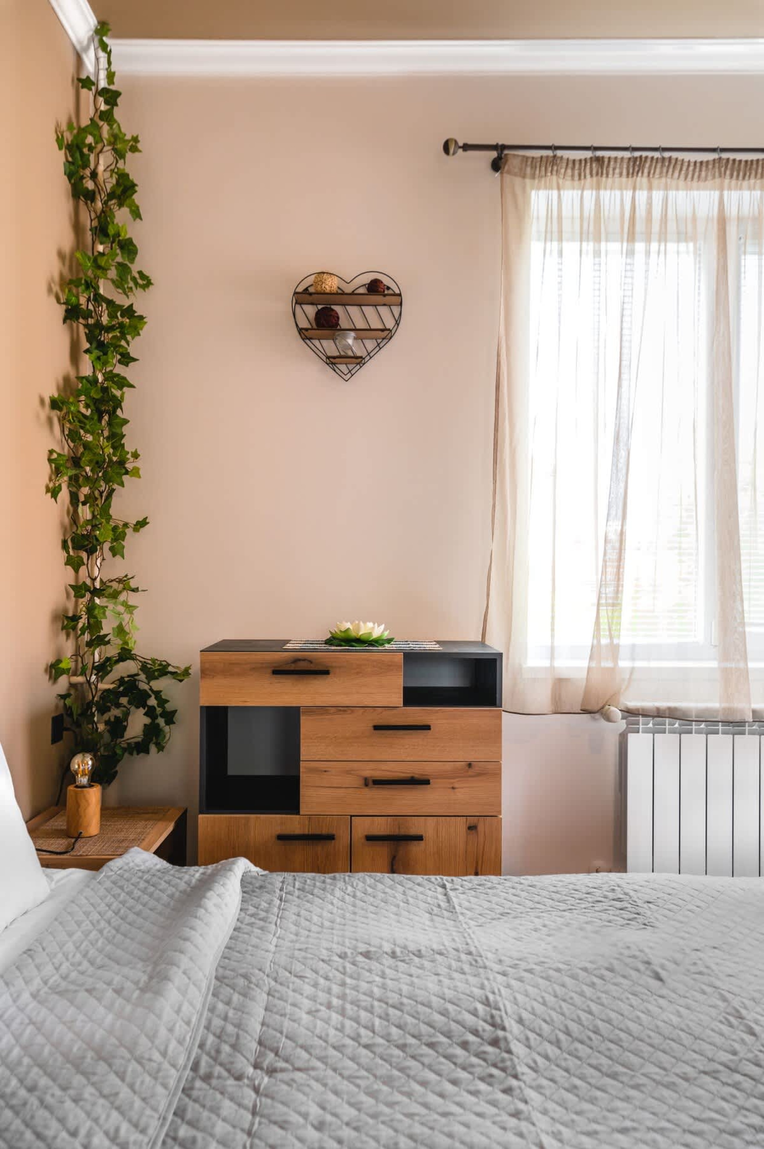 Scoutaround White Logo