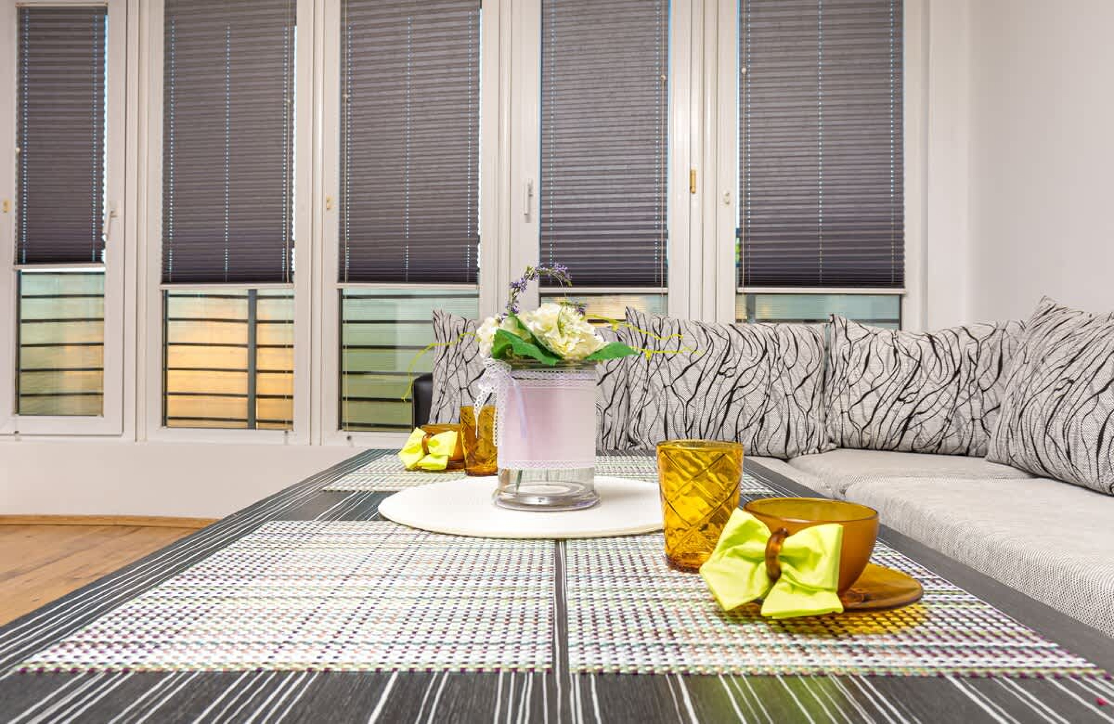 Scoutaround White Logo