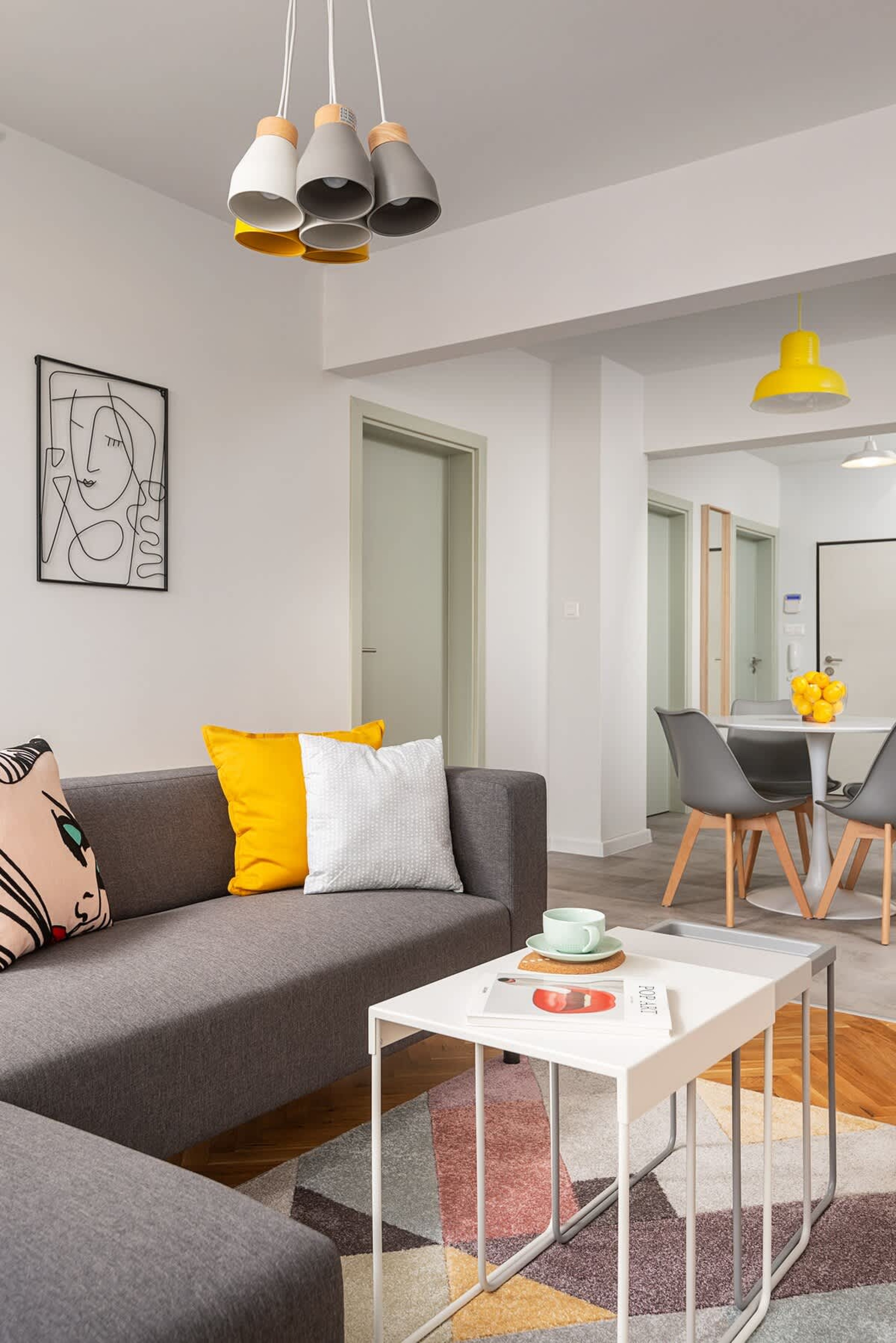 Scoutaround White Logo