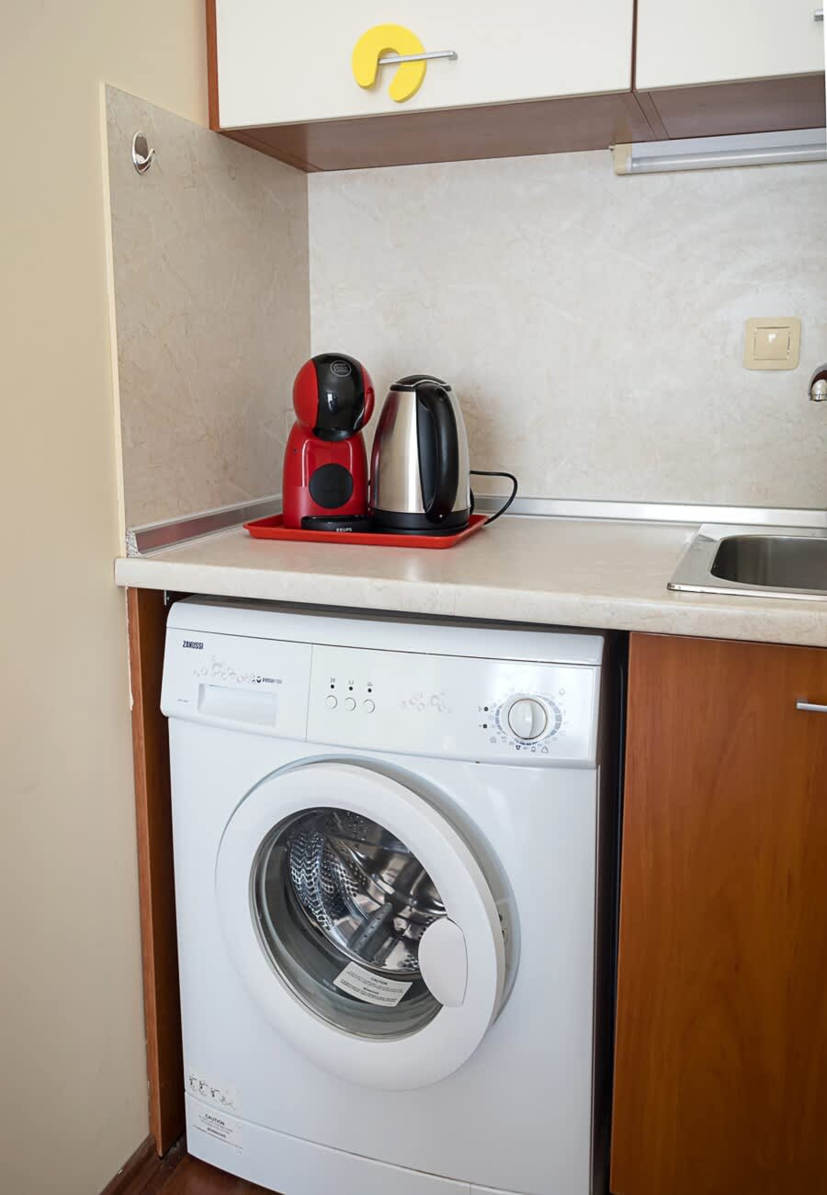 Scoutaround White Logo