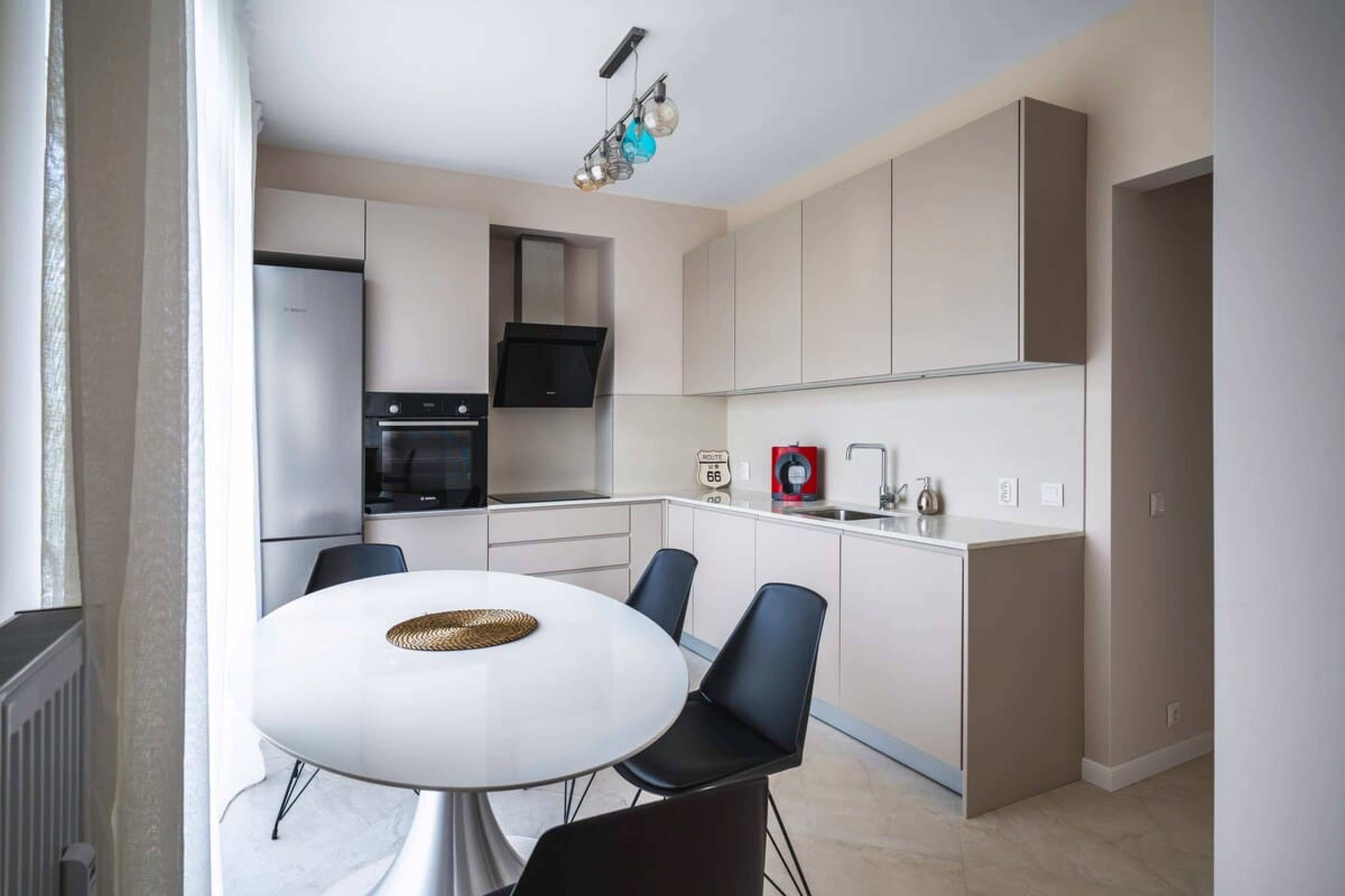 Scoutaround White Logo