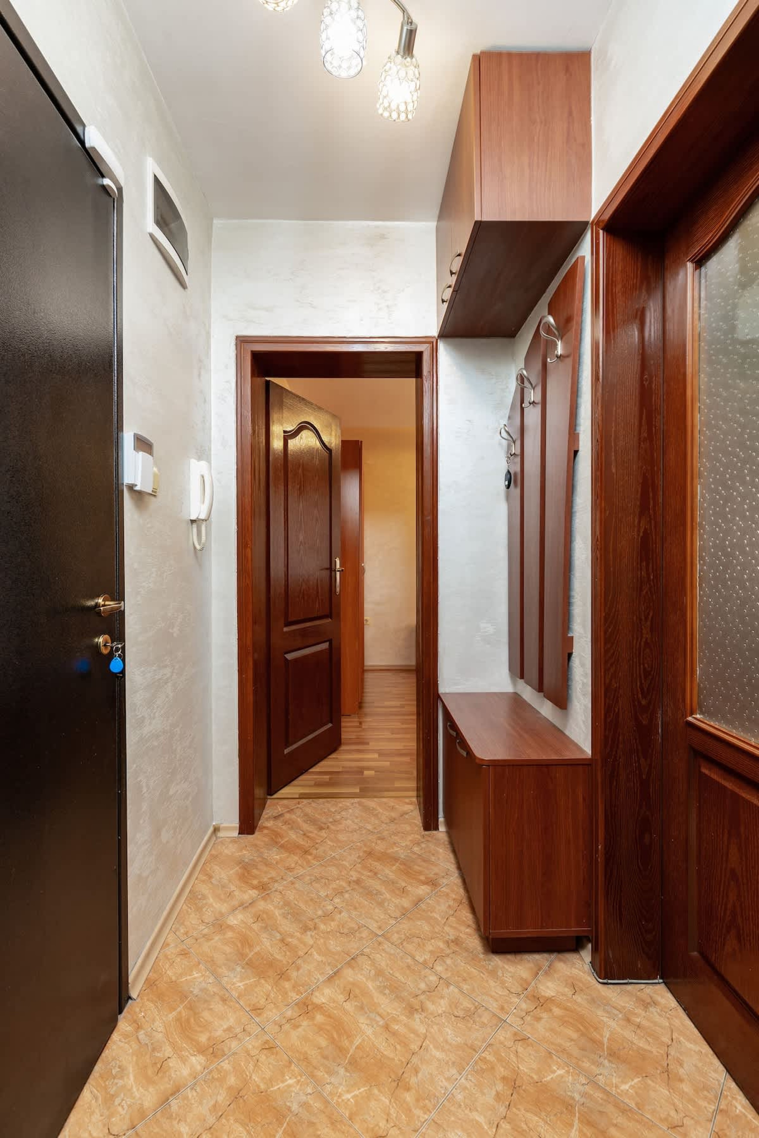 Scoutaround White Logo