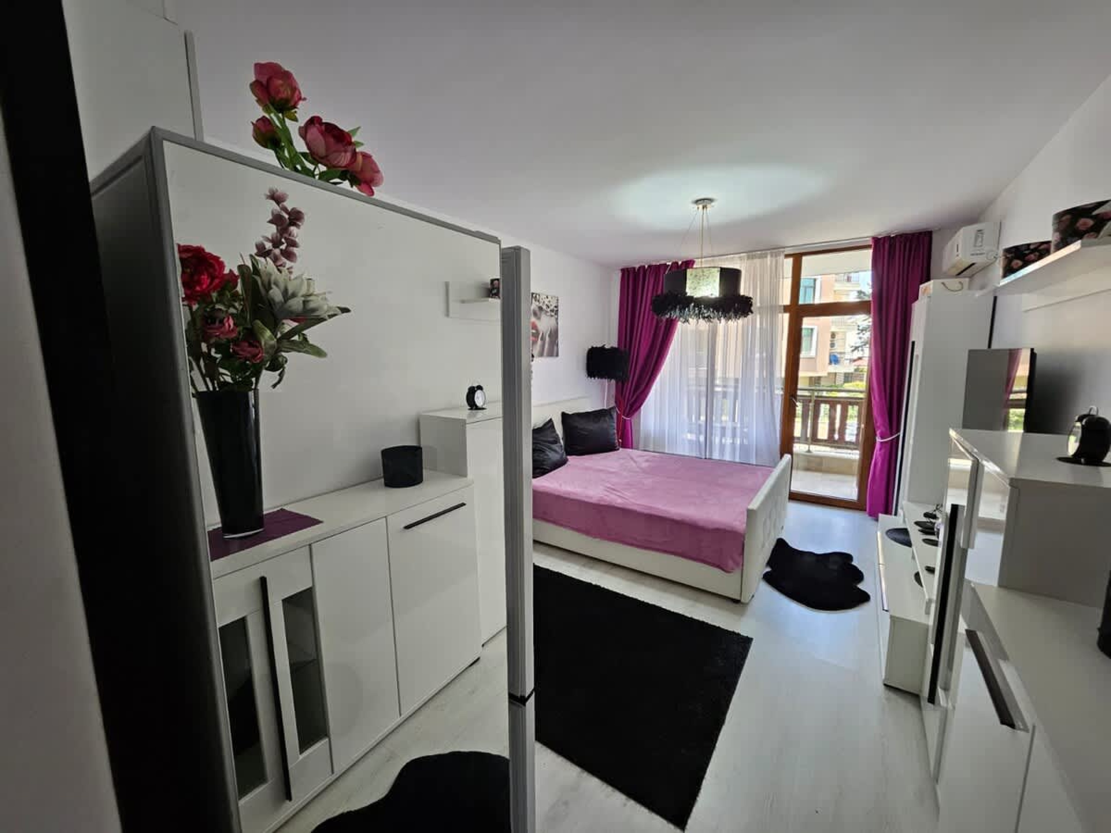 Romantic Sensual Retreat Studio by Flat Manager - Photo 2