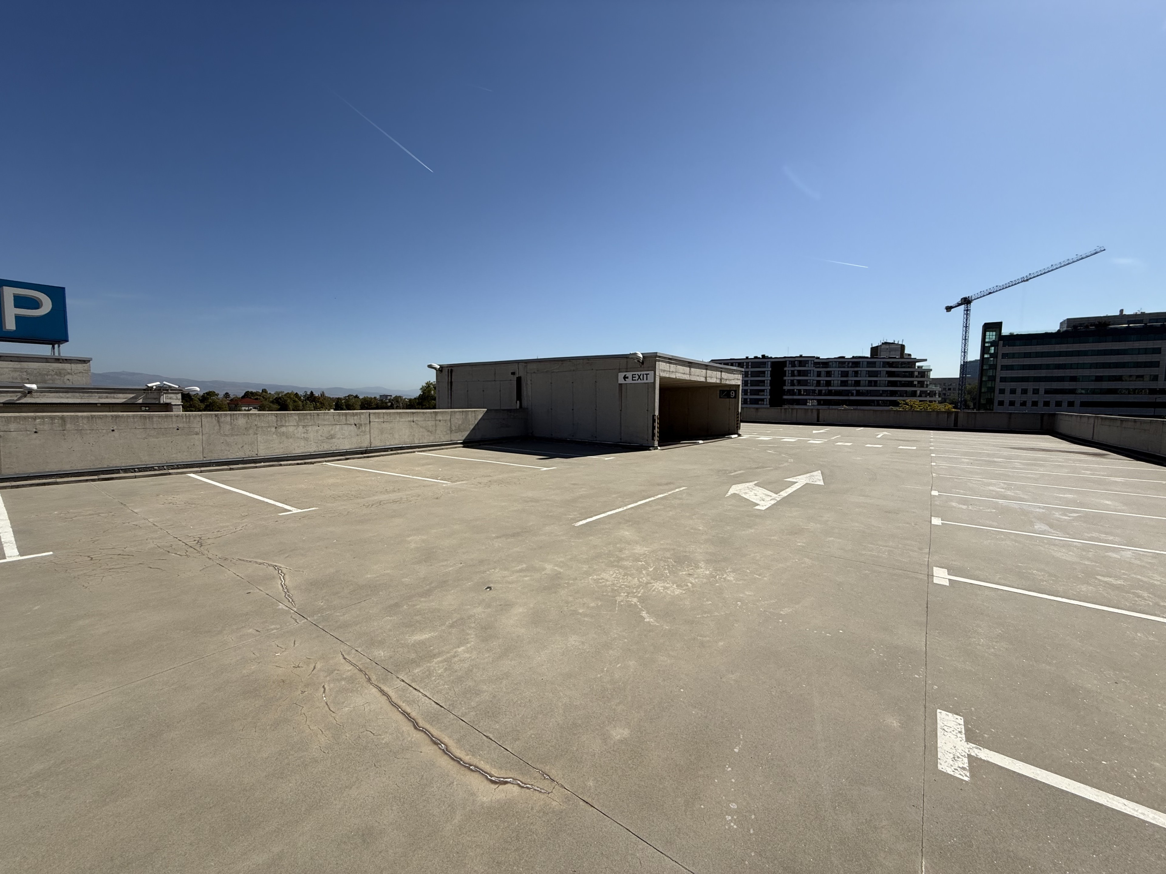 Scoutaround White Logo