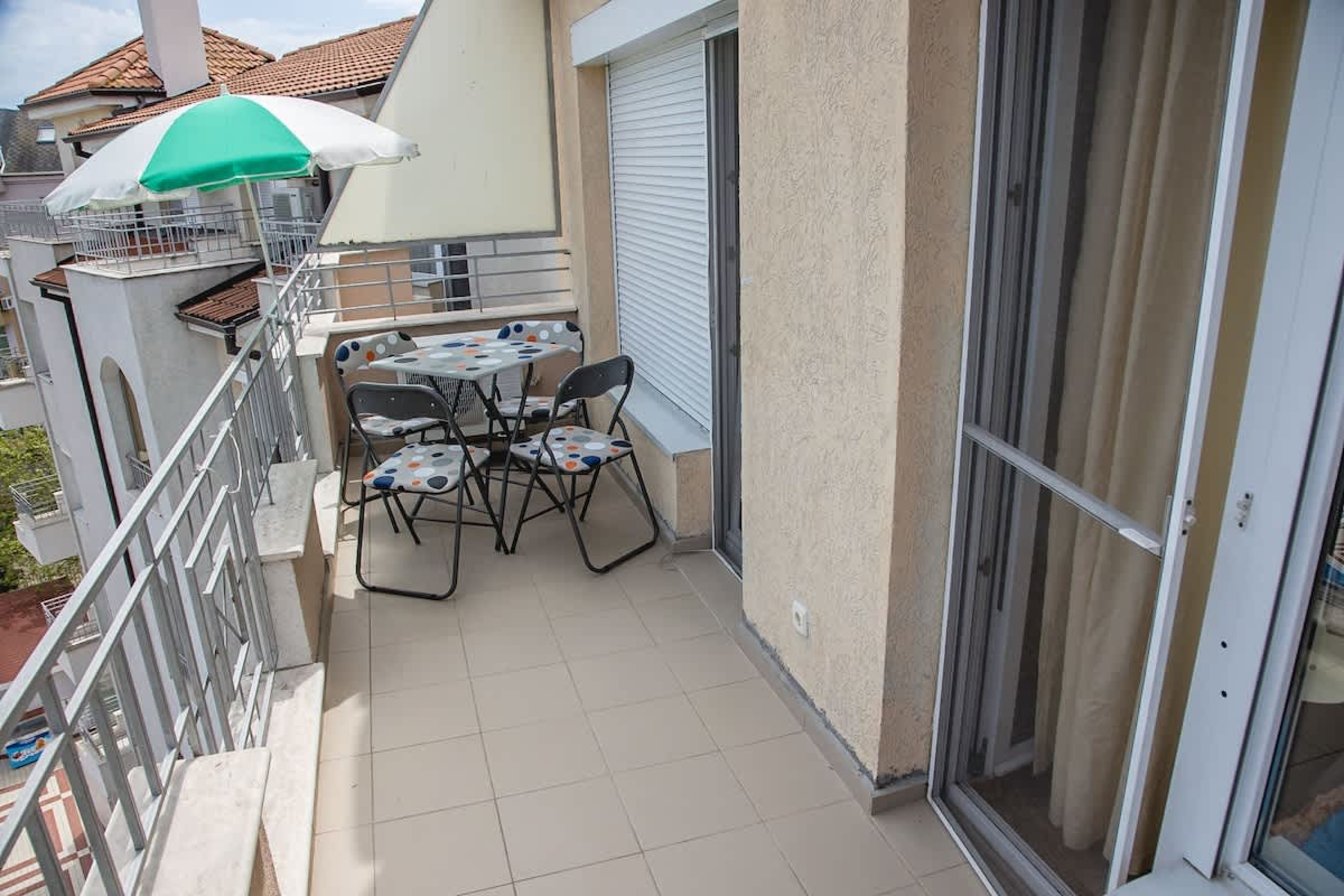 Scoutaround White Logo