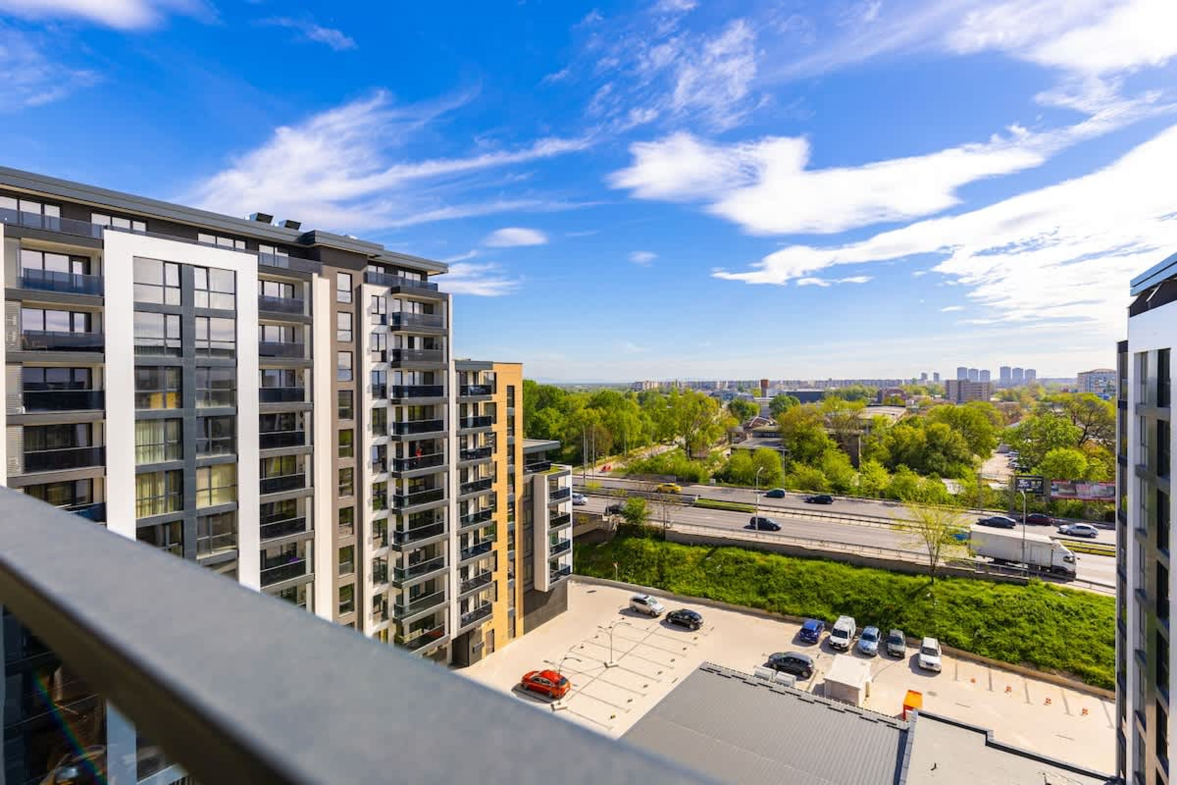 Scoutaround White Logo