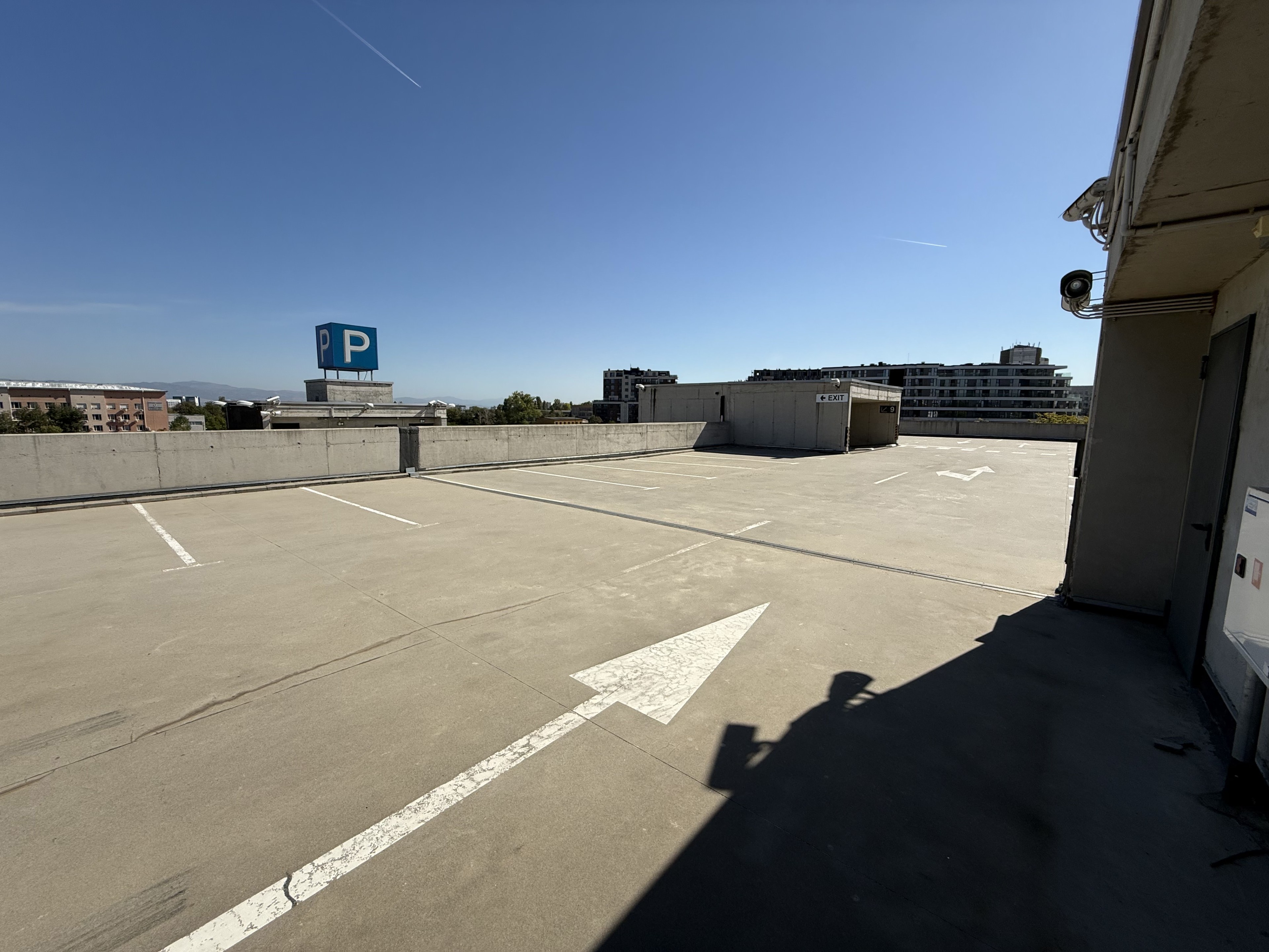 Scoutaround White Logo