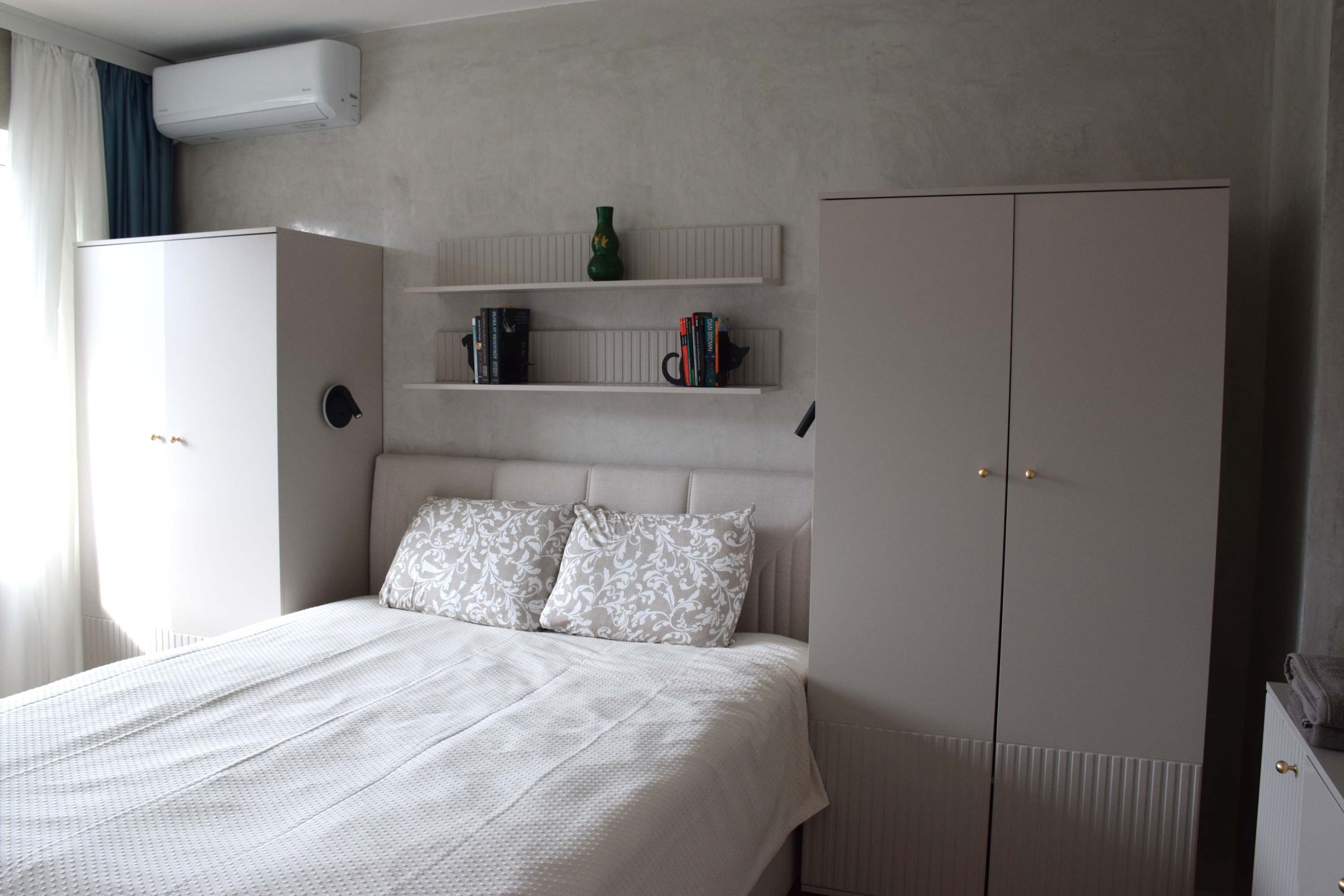 Bright &amp; Cozy 1-Bedroom with Stunning Vitosha View - Photo 3