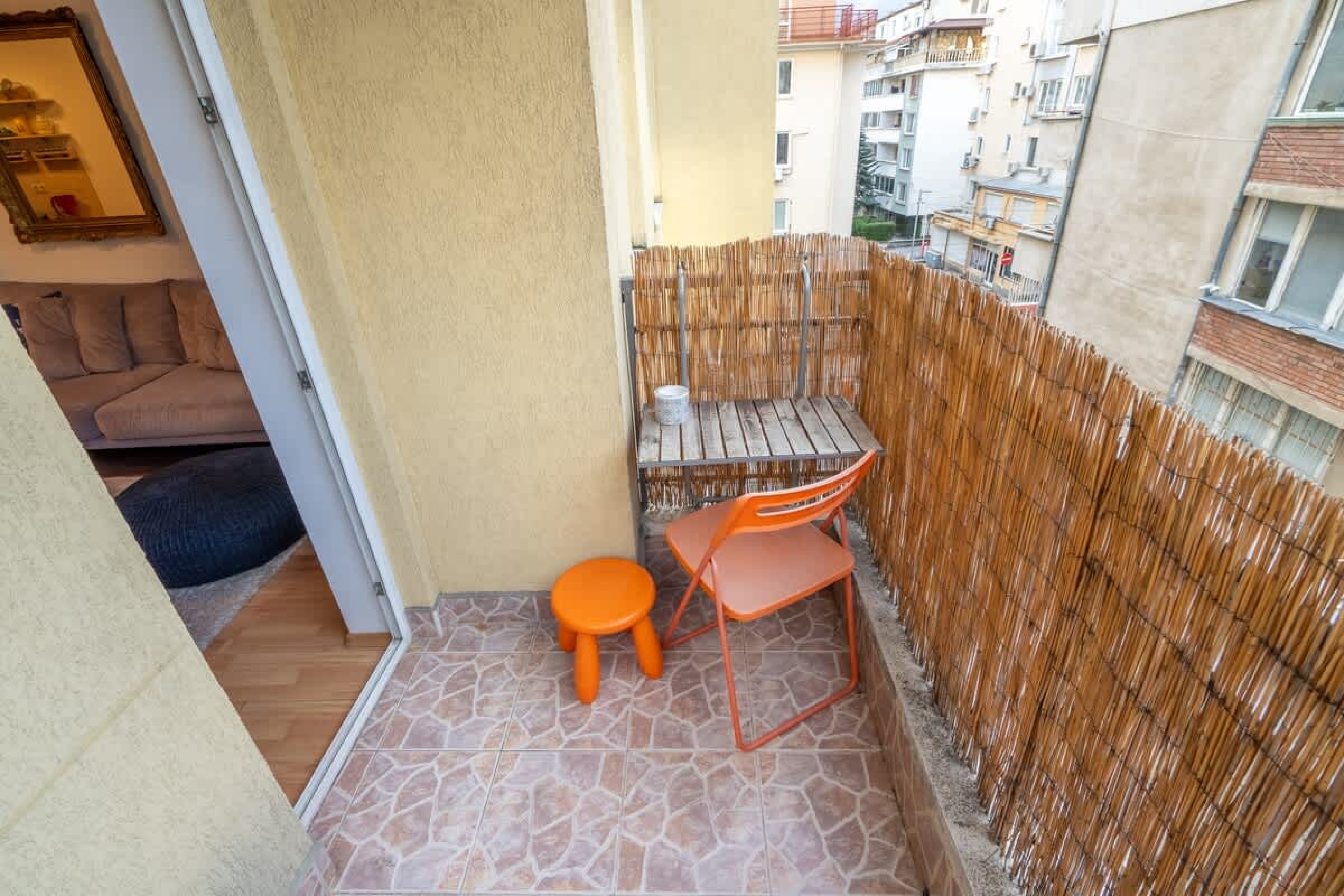 Scoutaround White Logo