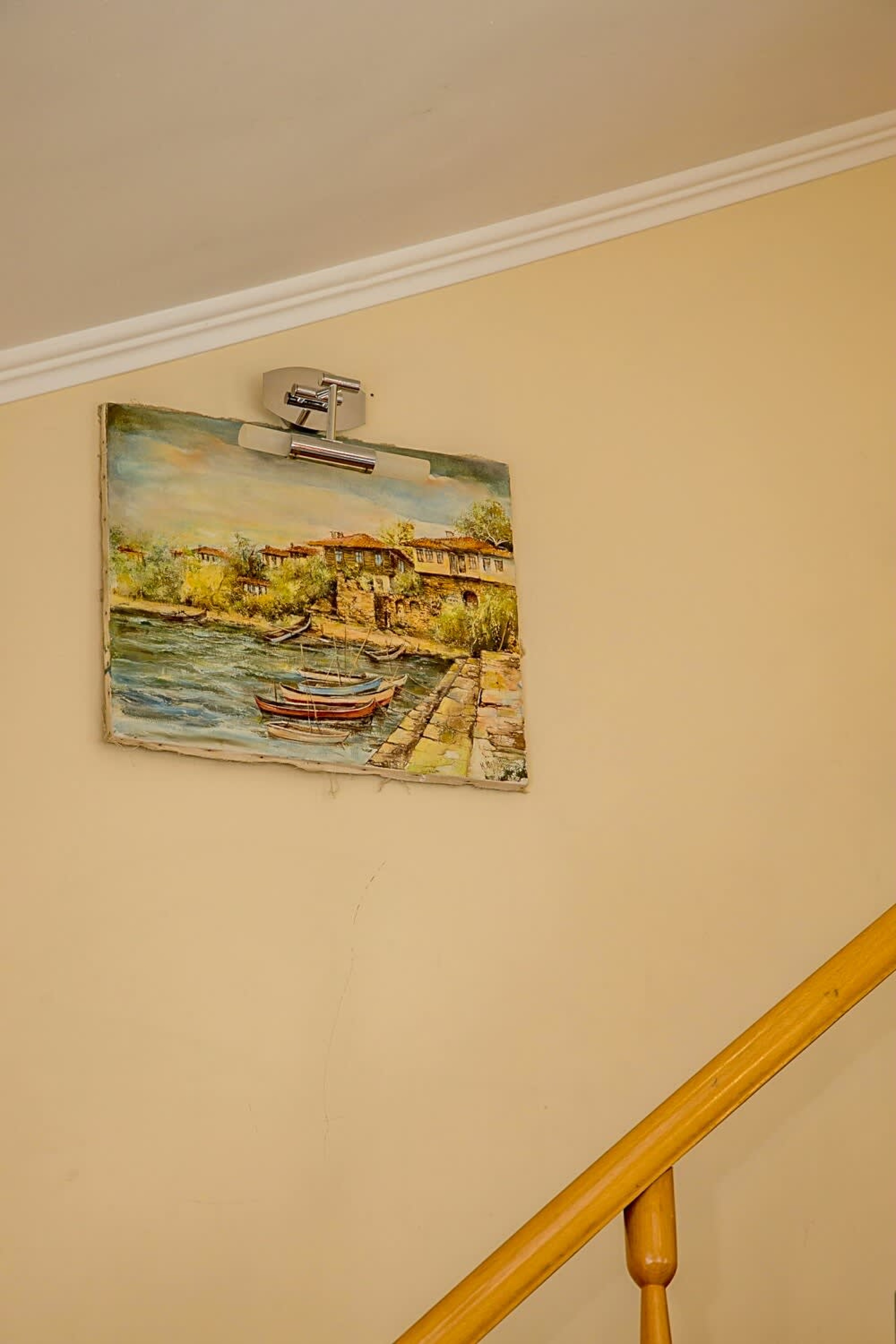 Spacious &amp; Sunny Maisonette w/ Terrace near Centre - Photo 21