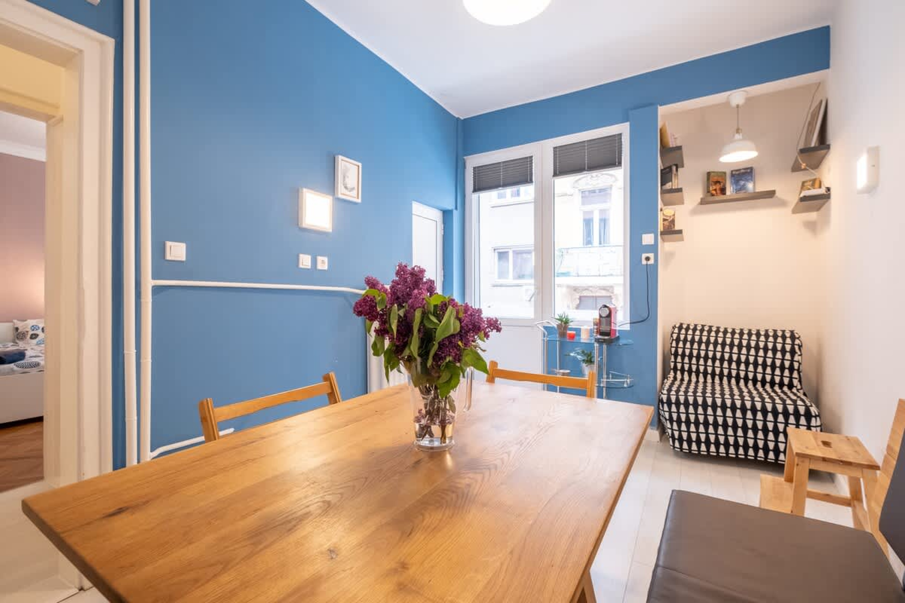 Scoutaround White Logo