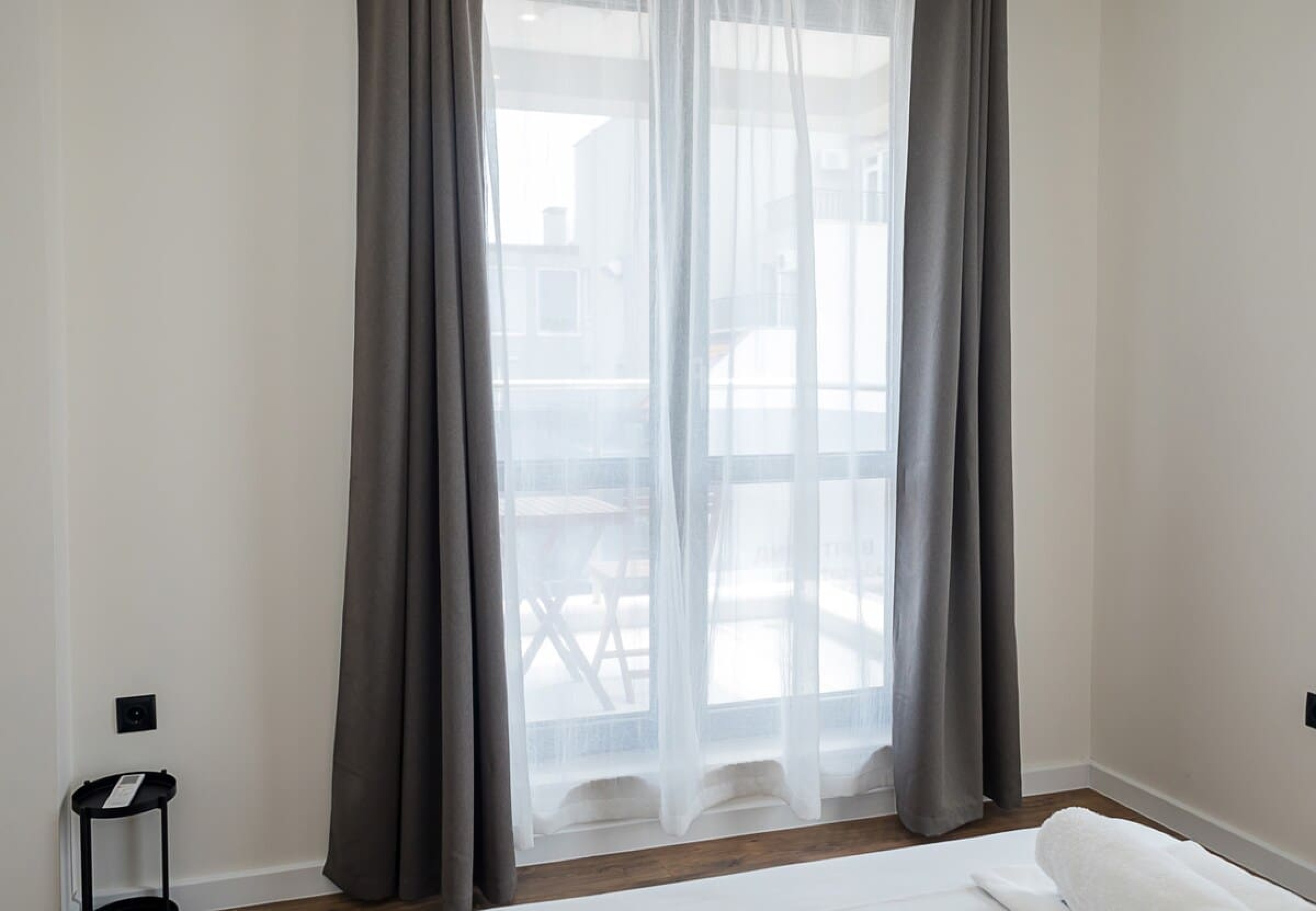 Scoutaround White Logo