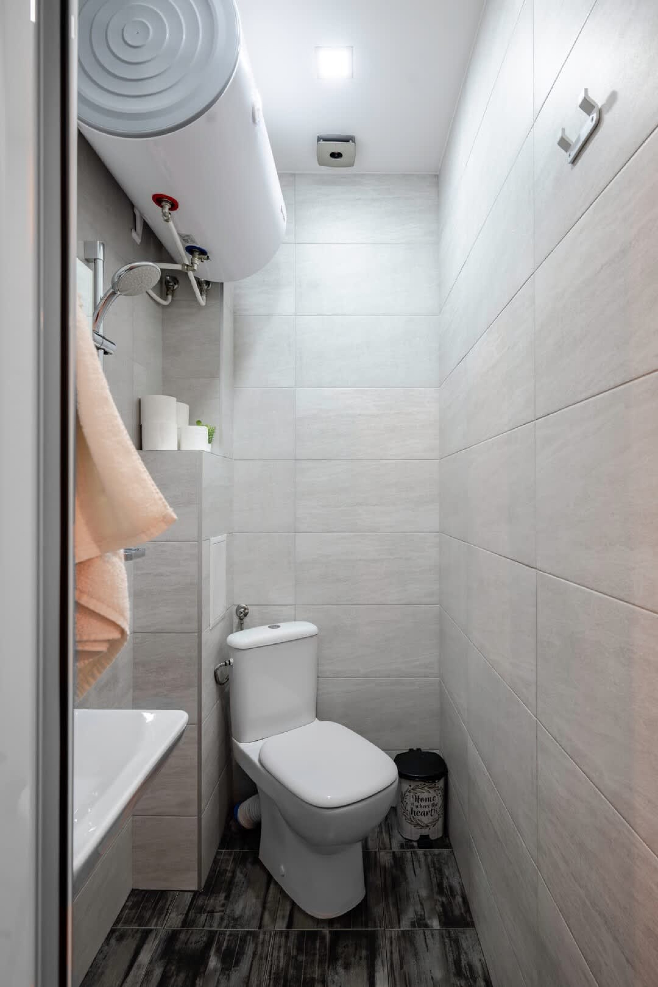 Scoutaround White Logo