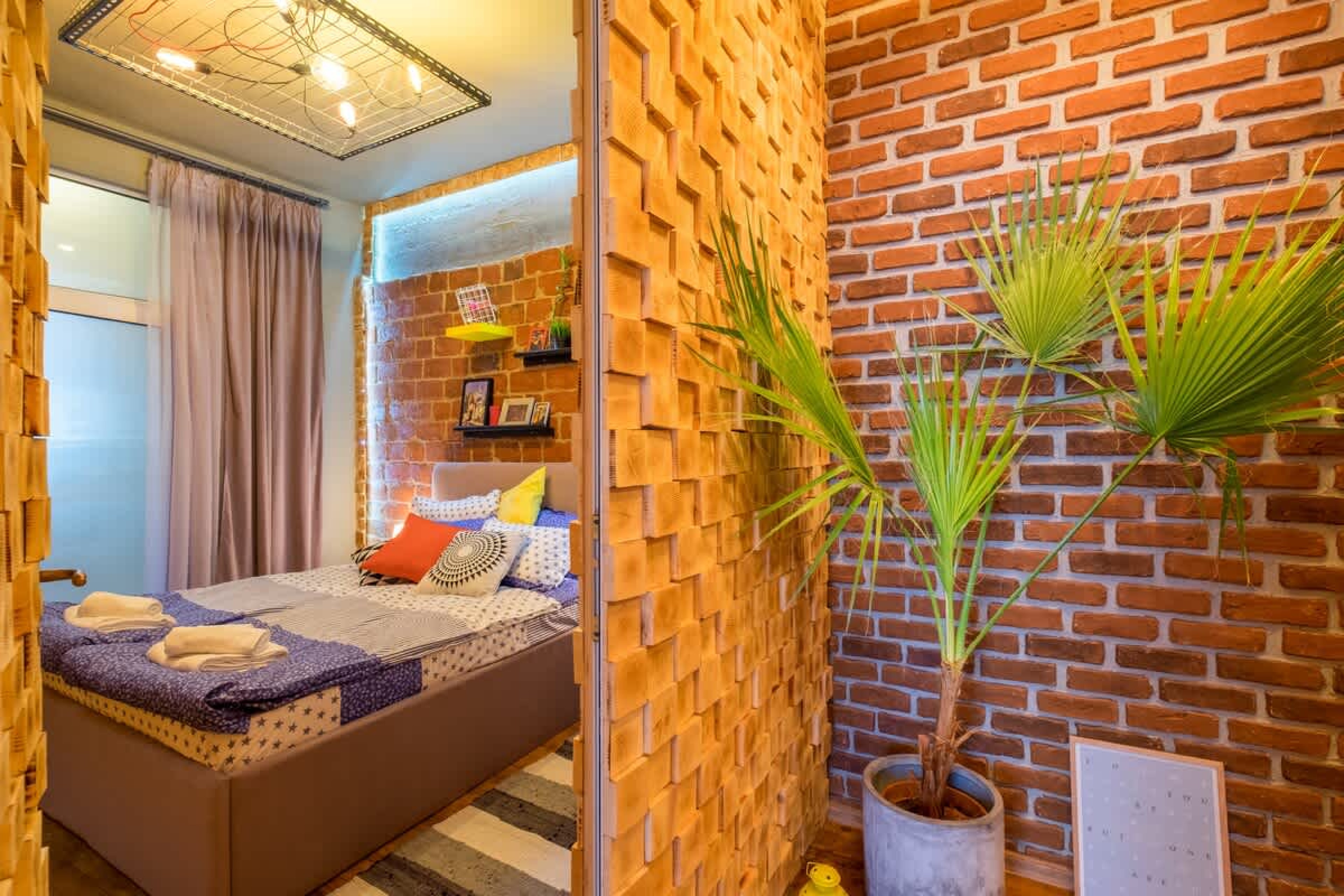 Scoutaround White Logo